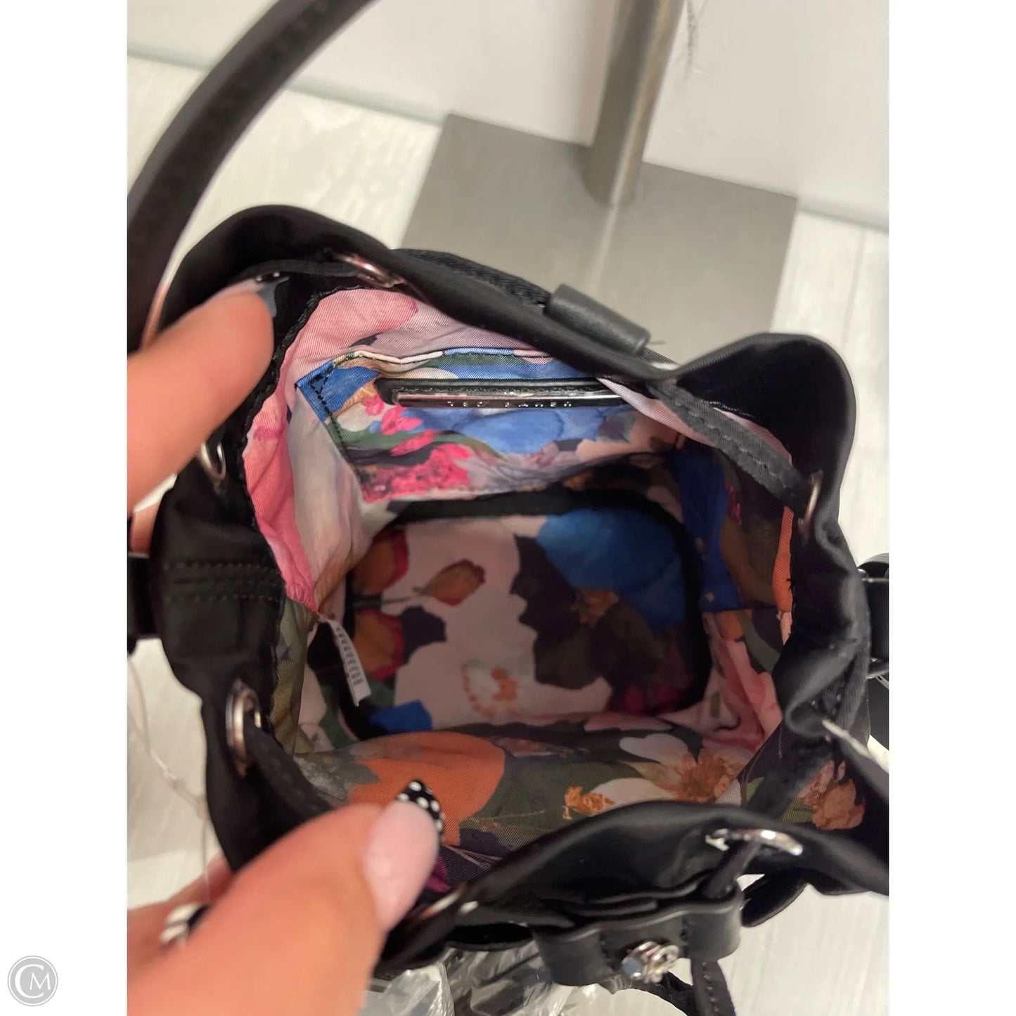 Handbag By Ted Baker, Size: Small