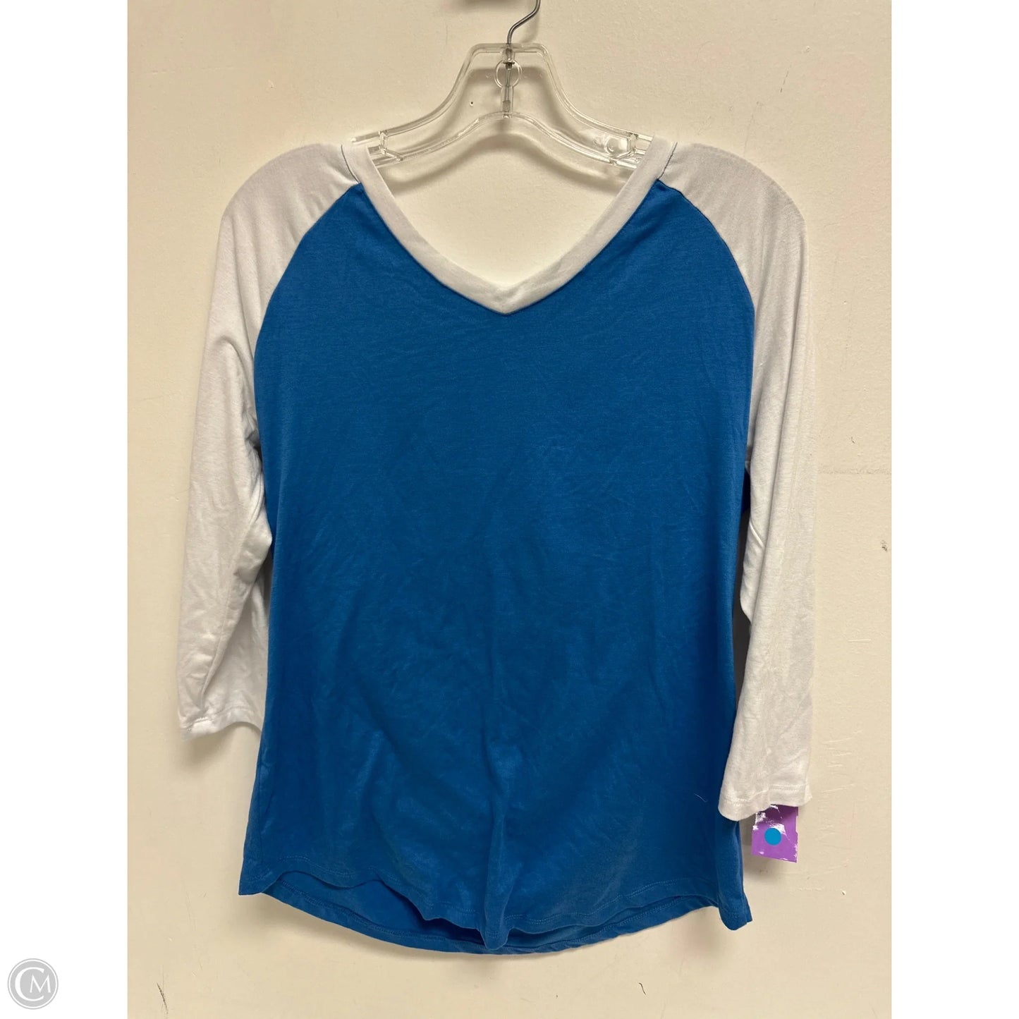 Top 3/4 Sleeve Basic By Clothes Mentor In Blue & White, Size: M