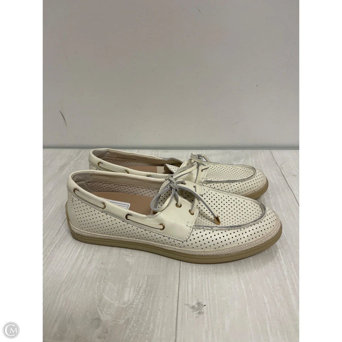 Shoes Flats By Dolce Vita In White, Size: 9