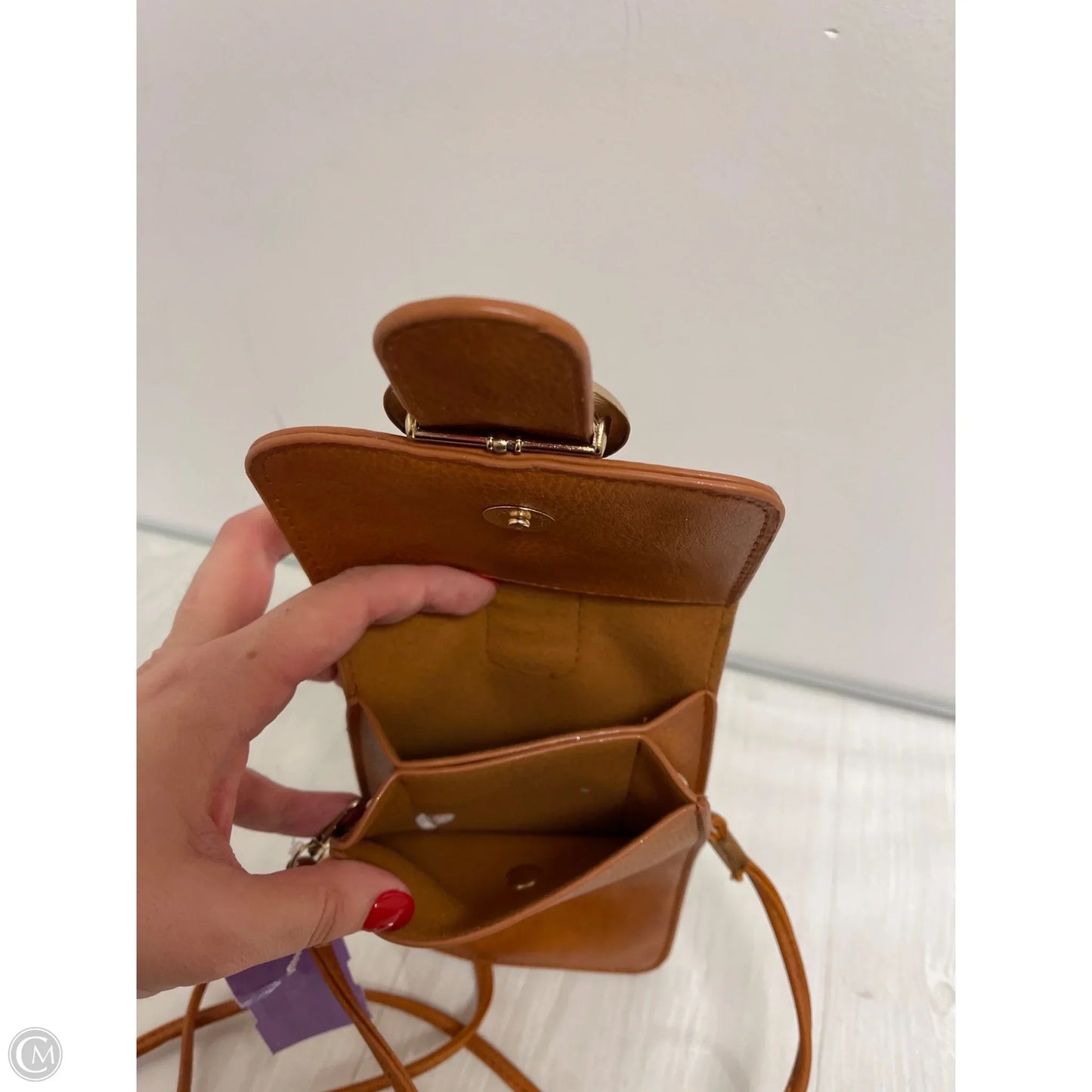 Crossbody By Clothes Mentor, Size: Small