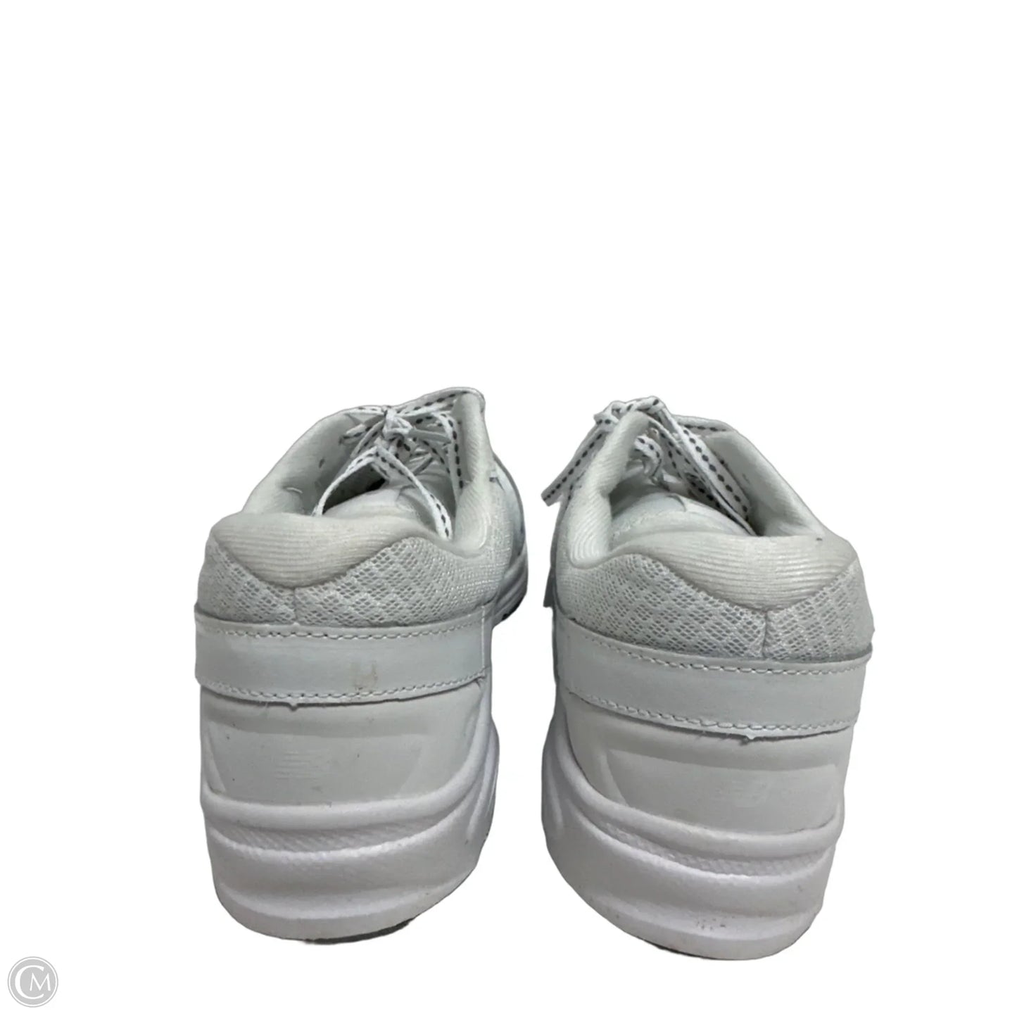 Shoes Athletic By New Balance In White, Size: 8