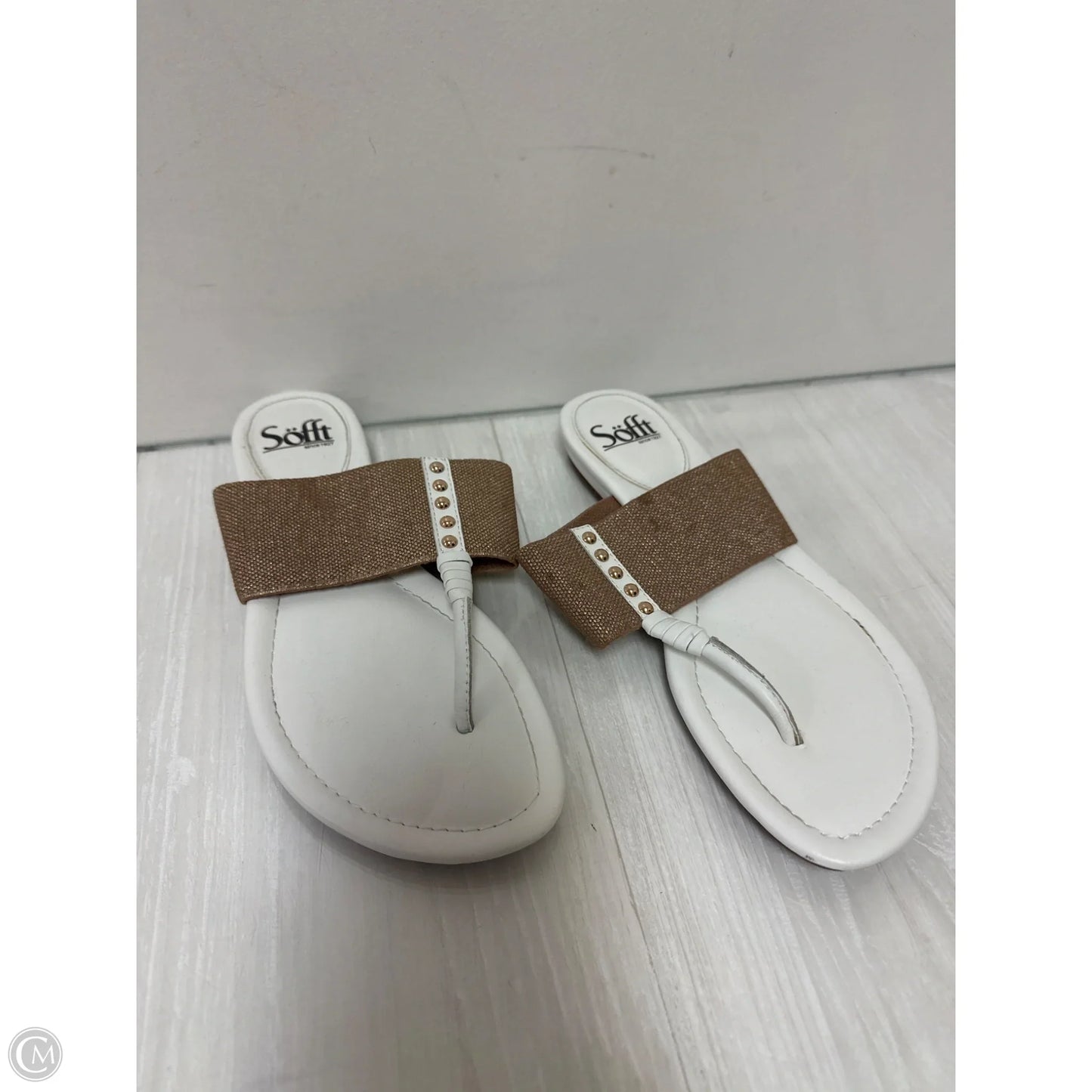 Sandals Flip Flops By Sofft In White, Size: 7.5