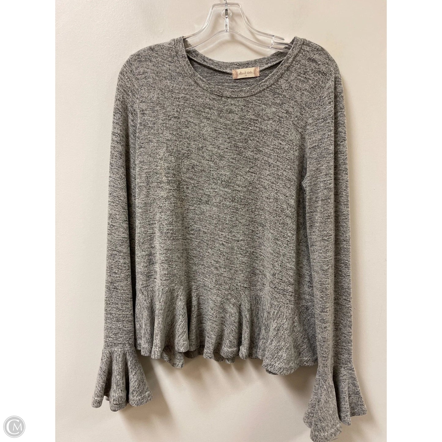 Top Long Sleeve By Altard State In Grey, Size: M