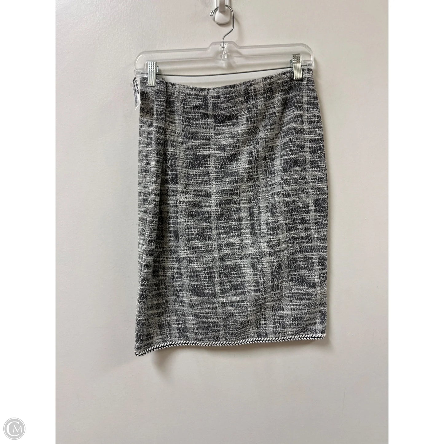 Skirt Mini & Short By Max Studio In Black & White, Size: L