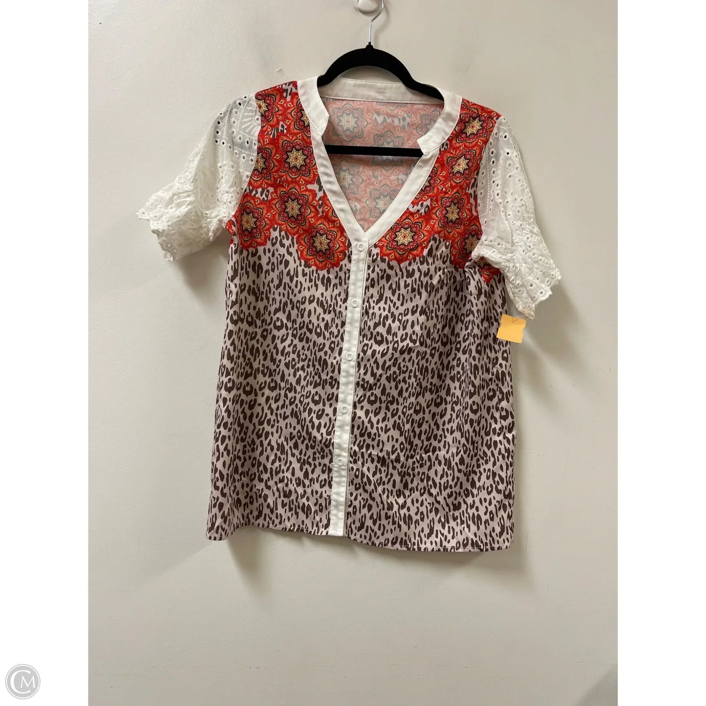Top Short Sleeve By Clothes Mentor In Animal Print, Size: M