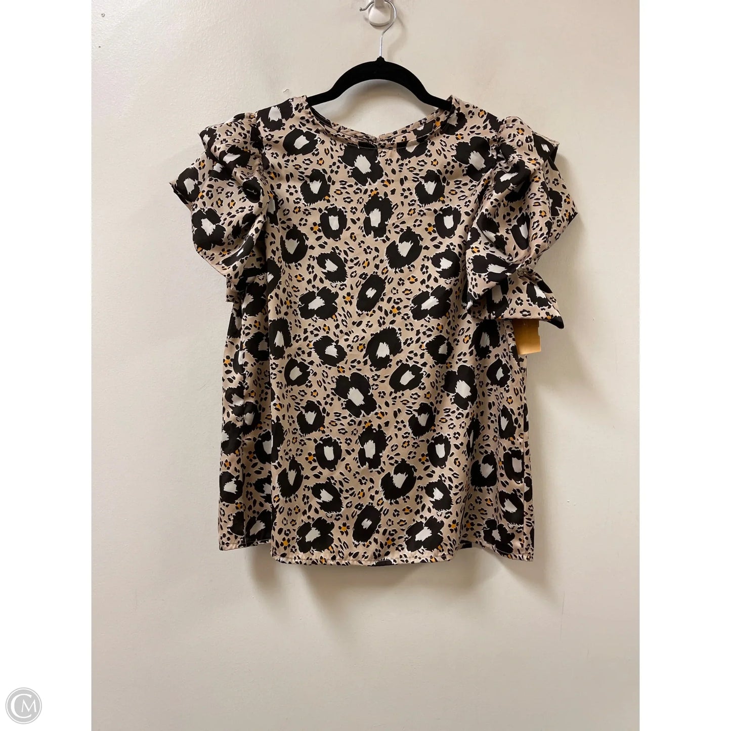 Top Short Sleeve By Clothes Mentor In Animal Print, Size: M