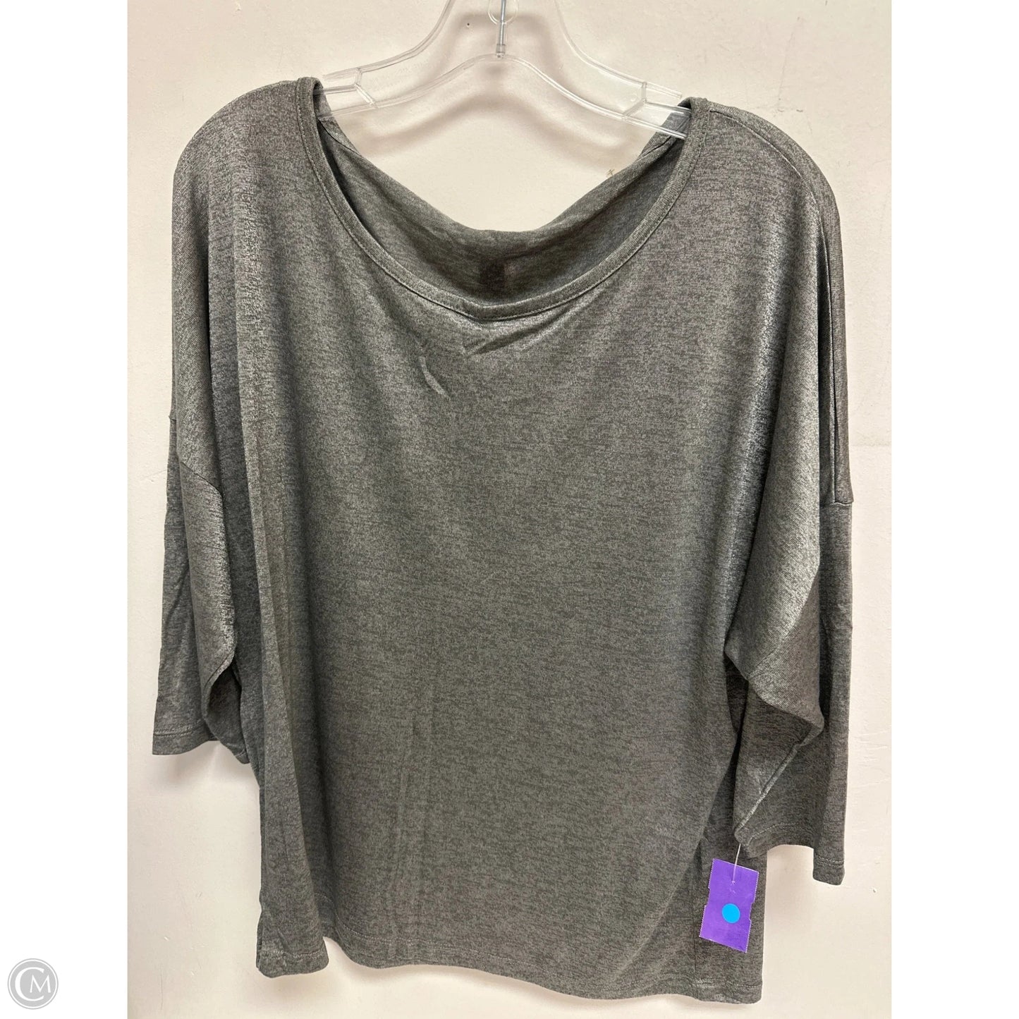 Top Long Sleeve By Vince Camuto In Grey, Size: Xl