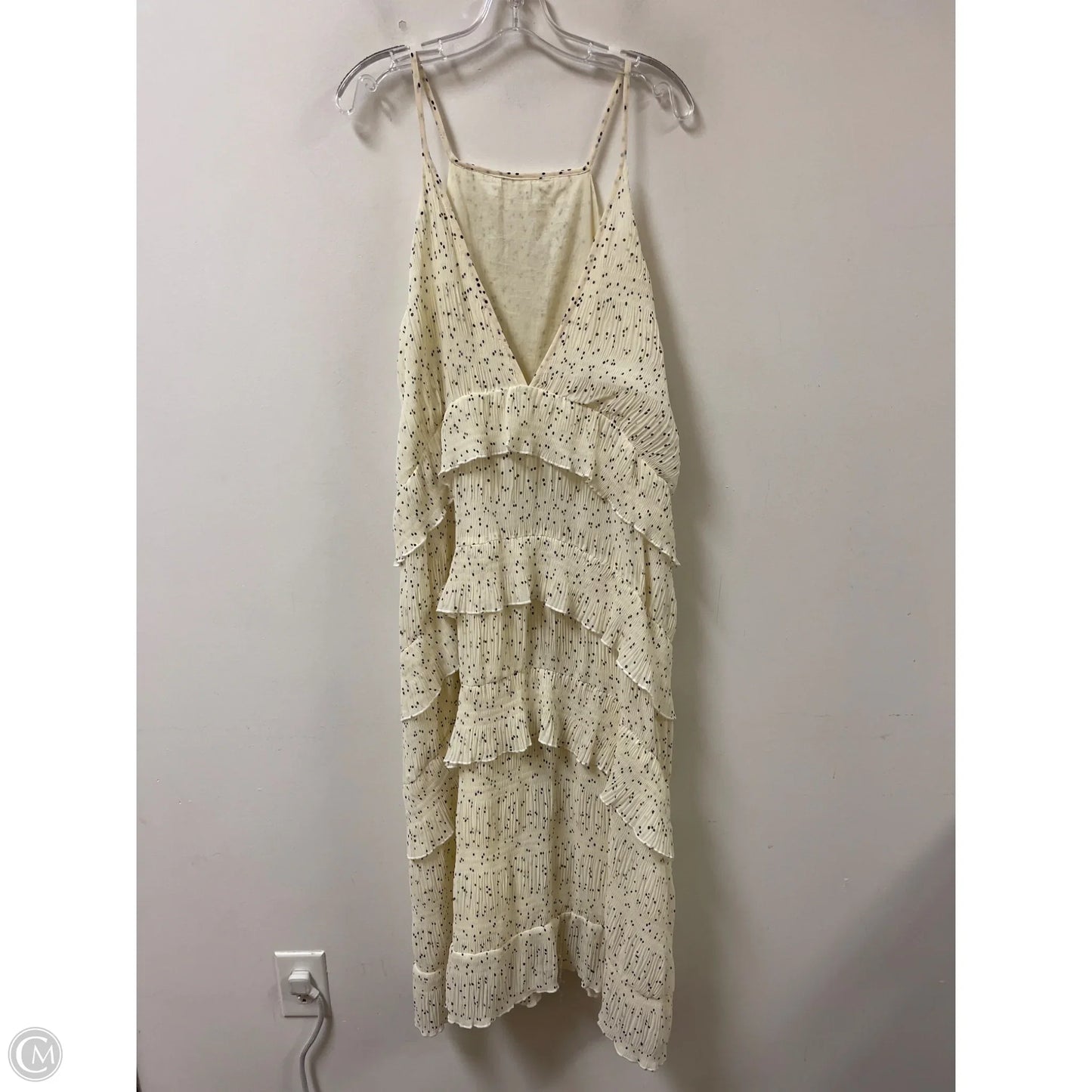Dress Casual Maxi By Clothes Mentor In Cream, Size: S