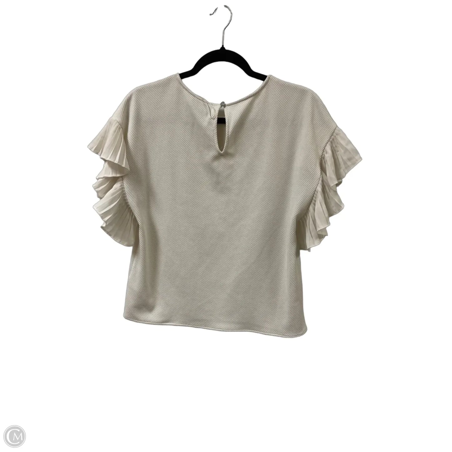 Top Short Sleeve By Cece In Cream, Size: S