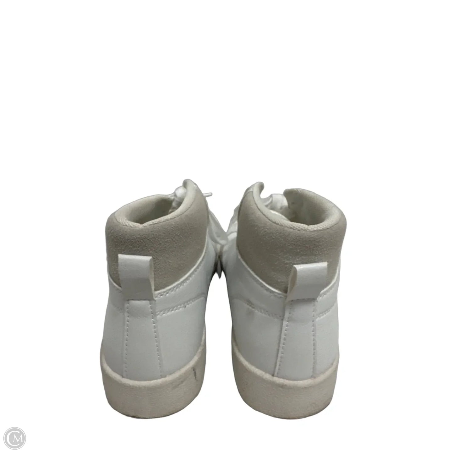 Shoes Sneakers By No Boundaries In White, Size: 7
