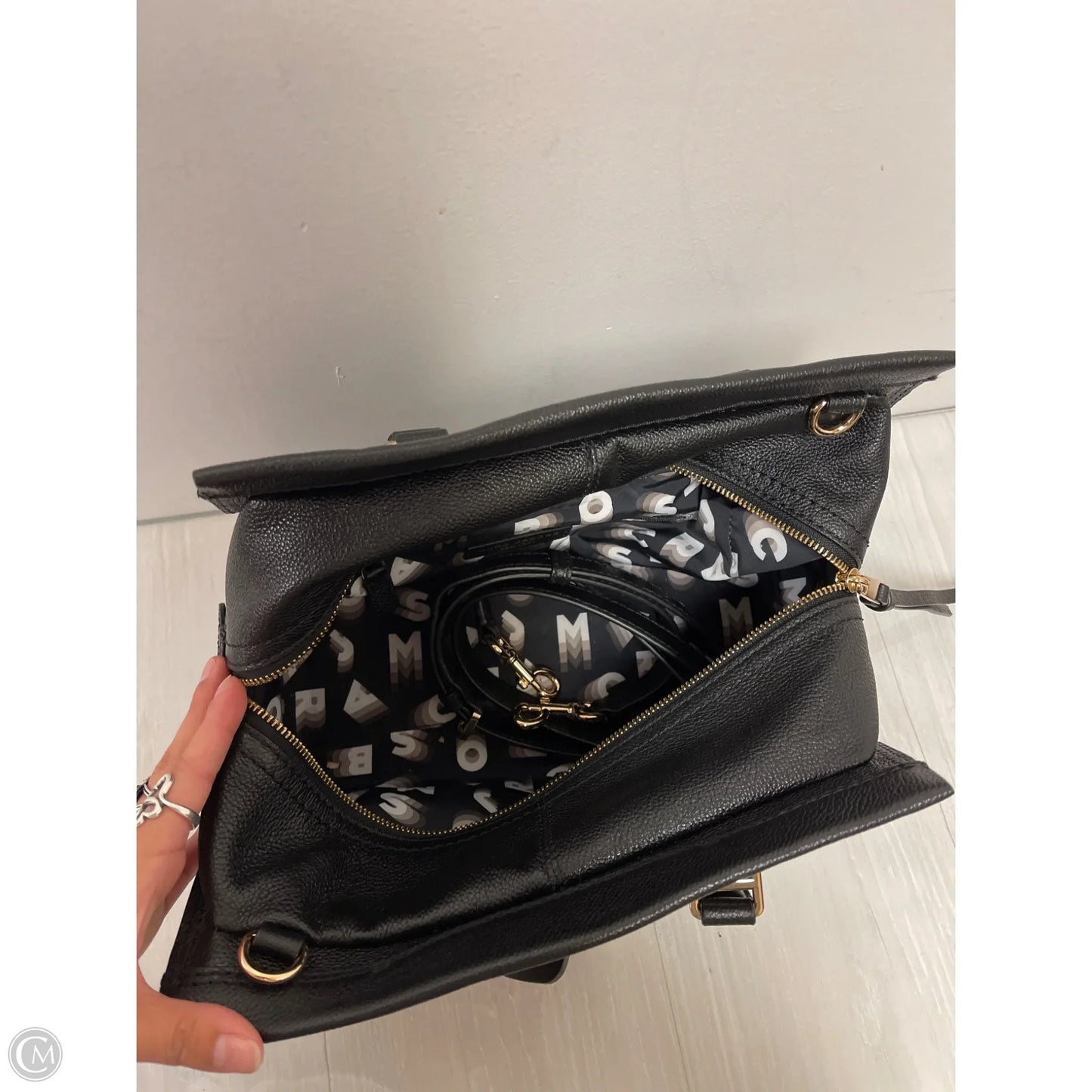 Handbag Luxury Designer By Marc Jacobs, Size: Medium