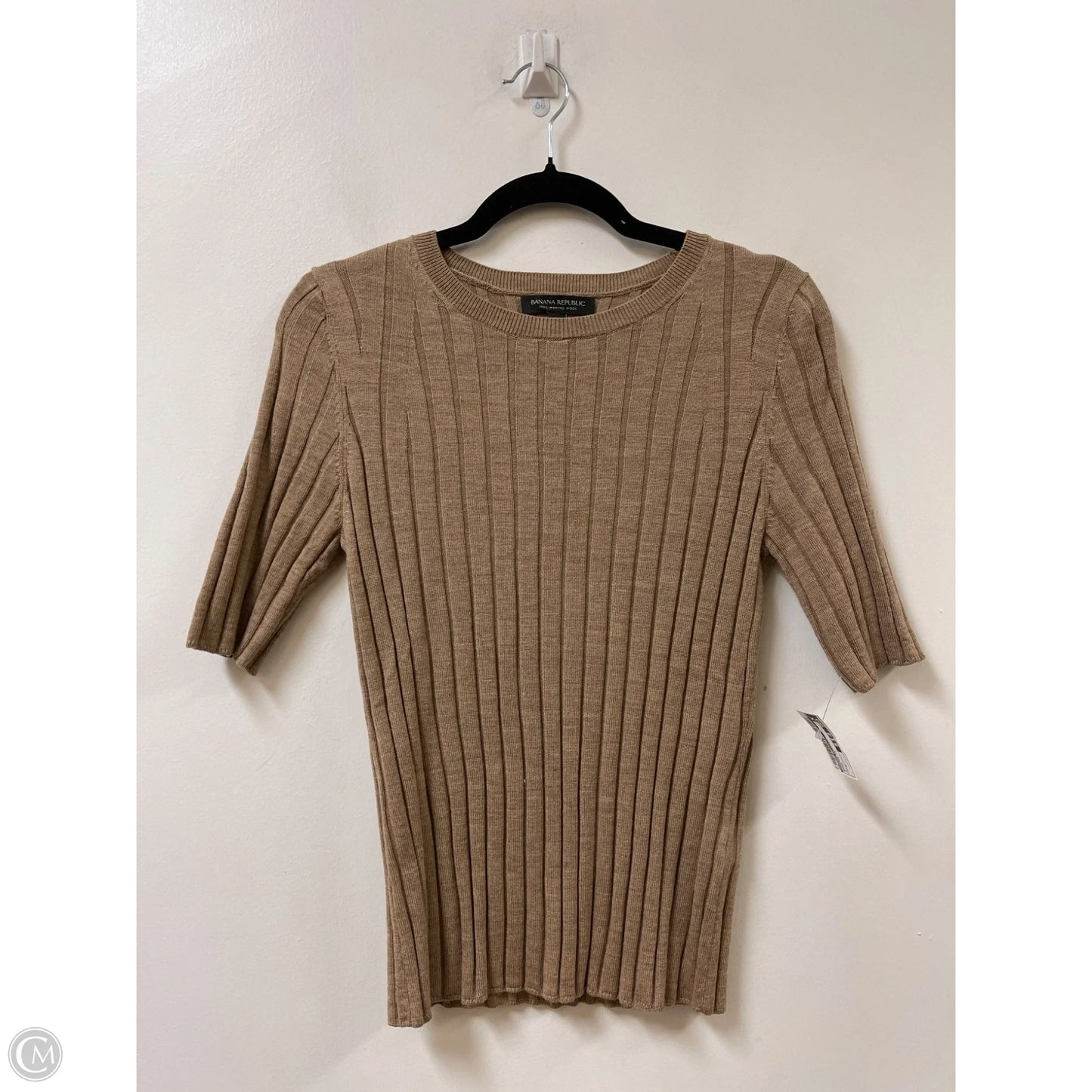 Sweater Short Sleeve By Banana Republic In Brown, Size: M