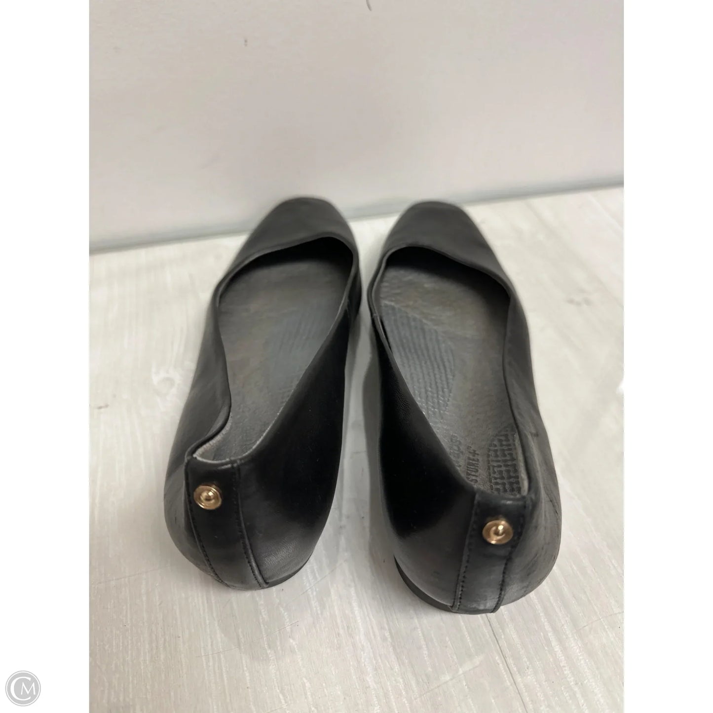 Shoes Flats By Bare Traps In Black, Size: 10