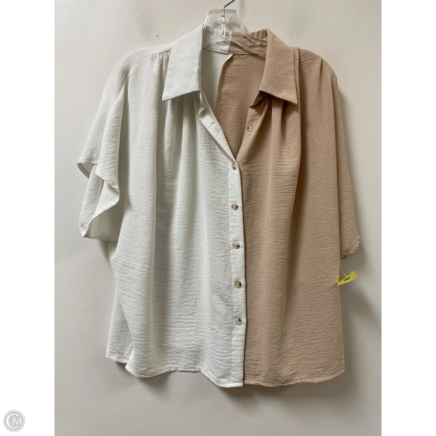 Blouse Short Sleeve By Shein In White, Size: M