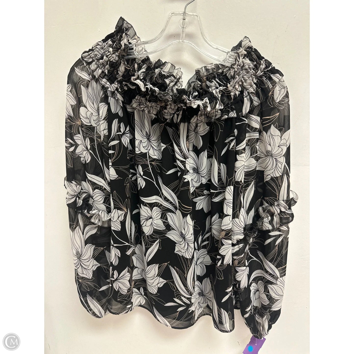Top Long Sleeve By White House Black Market In Black & White, Size: M