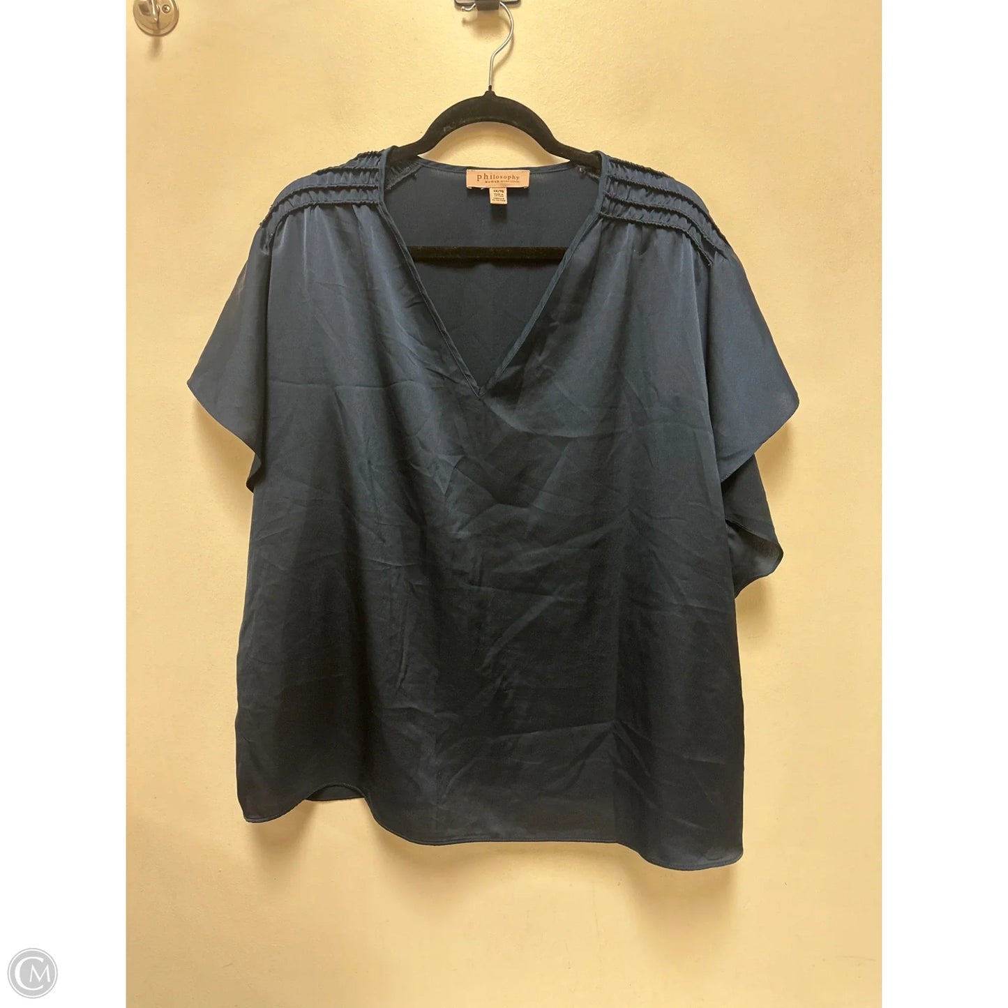 Top Short Sleeve By Philosophy In Navy, Size: 1x