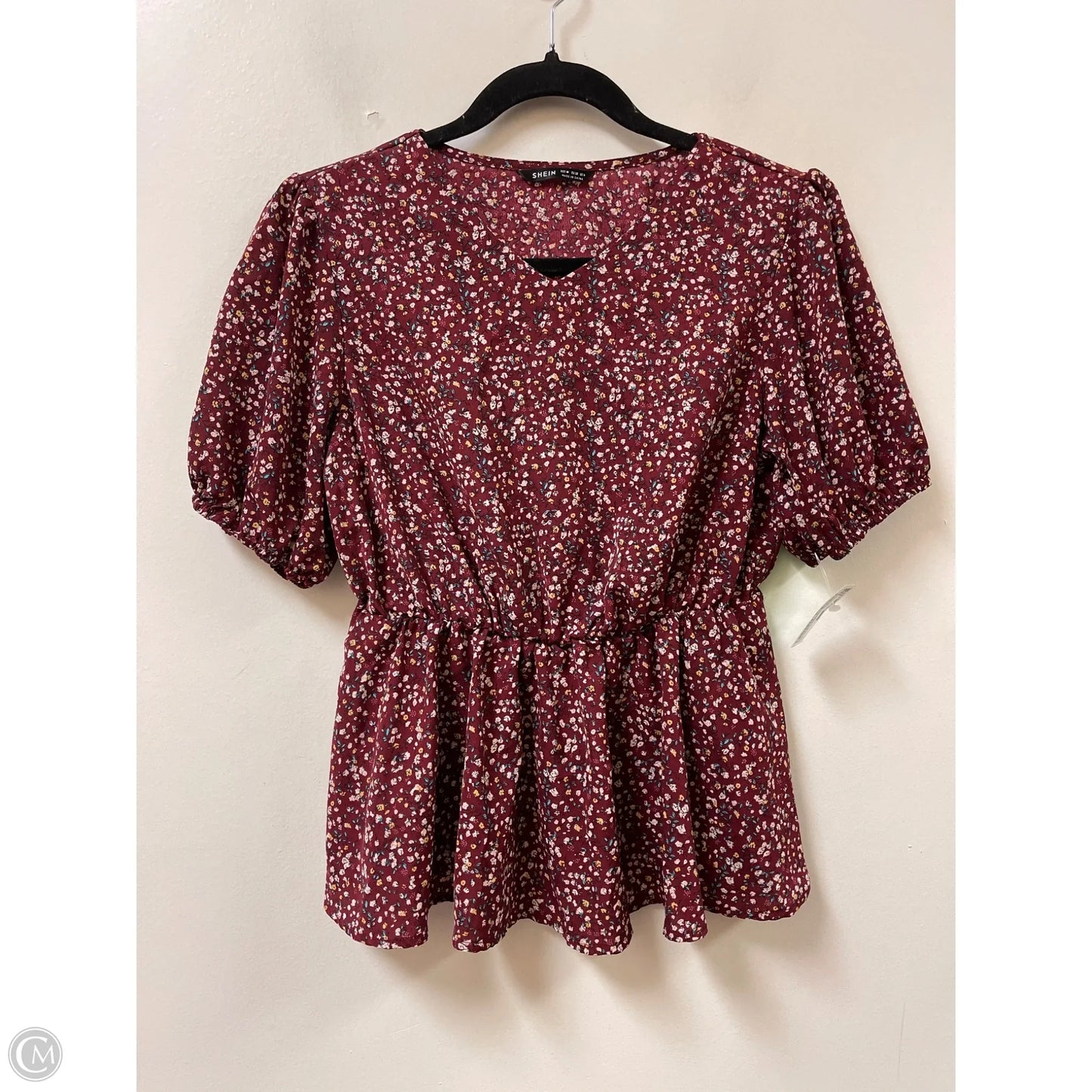 Top Short Sleeve By Shein In Red, Size: M
