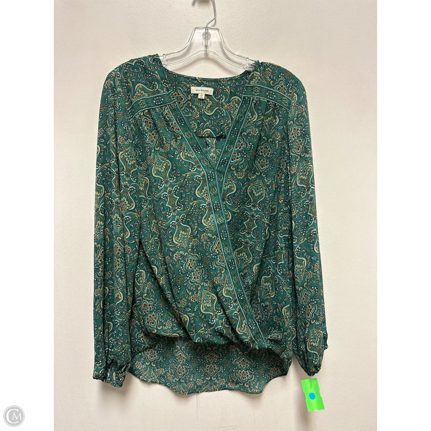 Top Long Sleeve By Max Studio In Green, Size: L