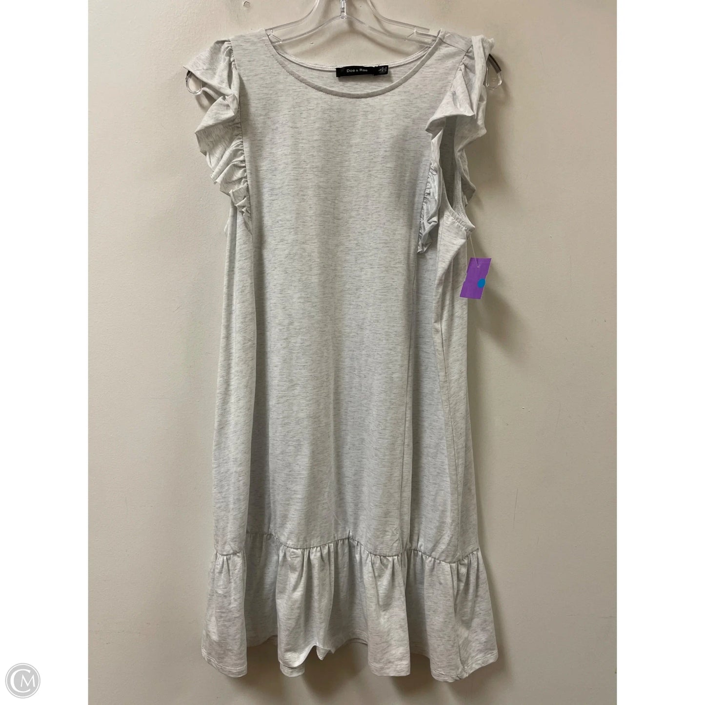 Dress Casual Short By Doe & Rae In Grey, Size: L