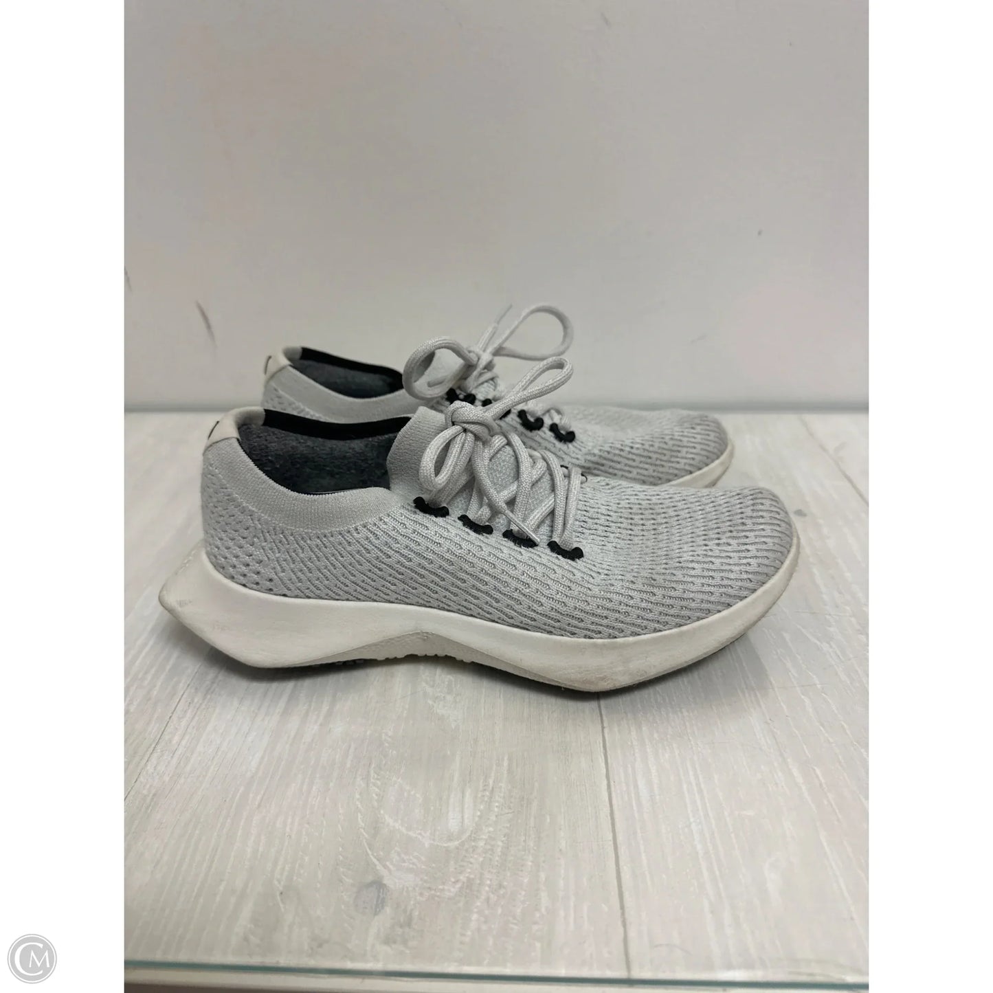 Shoes Athletic By Allbirds In White, Size: 8