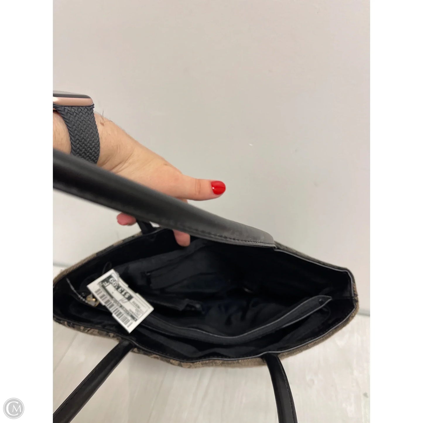 Handbag By Clothes Mentor, Size: Medium