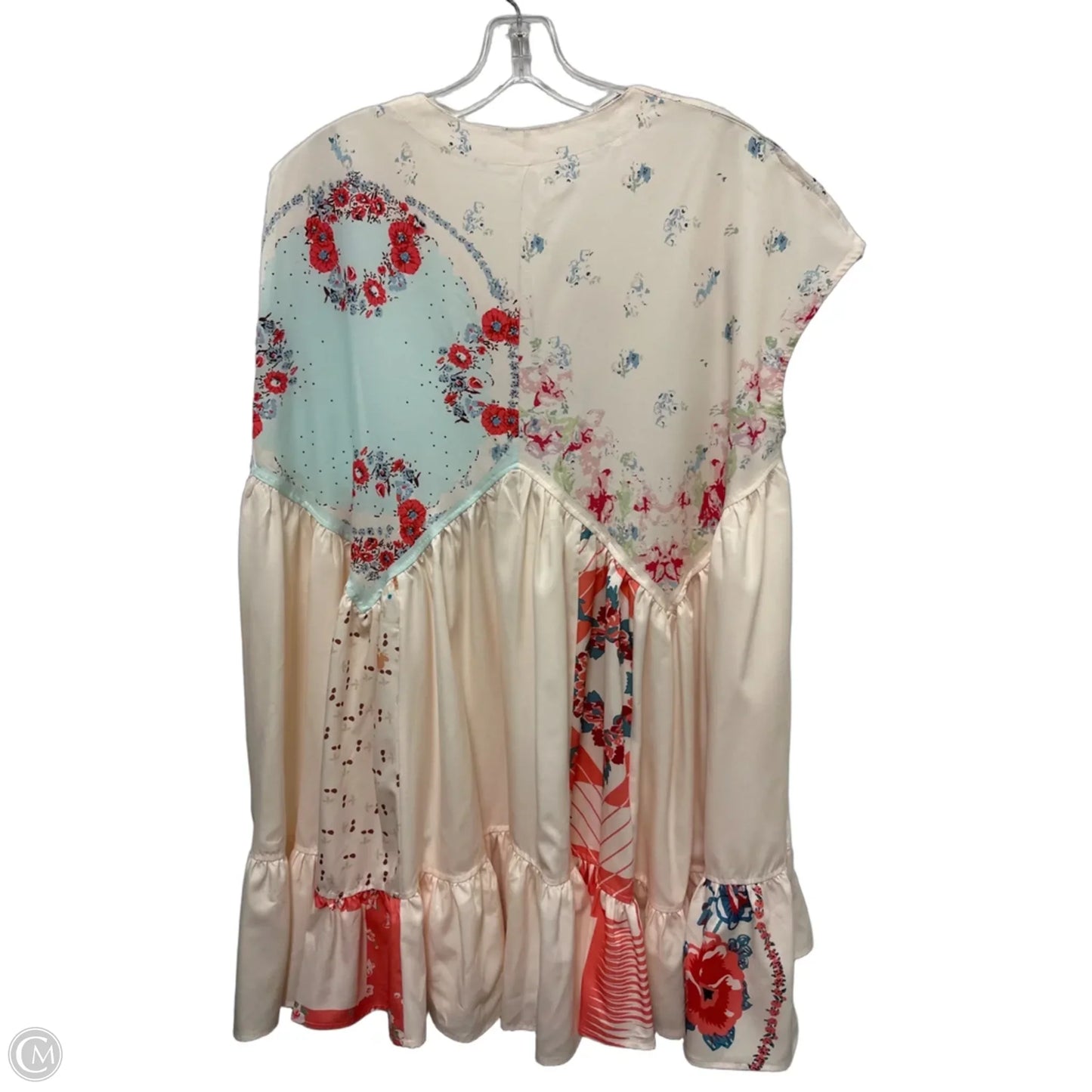 Dress Casual Short By Clothes Mentor In Cream & Pink, Size: M