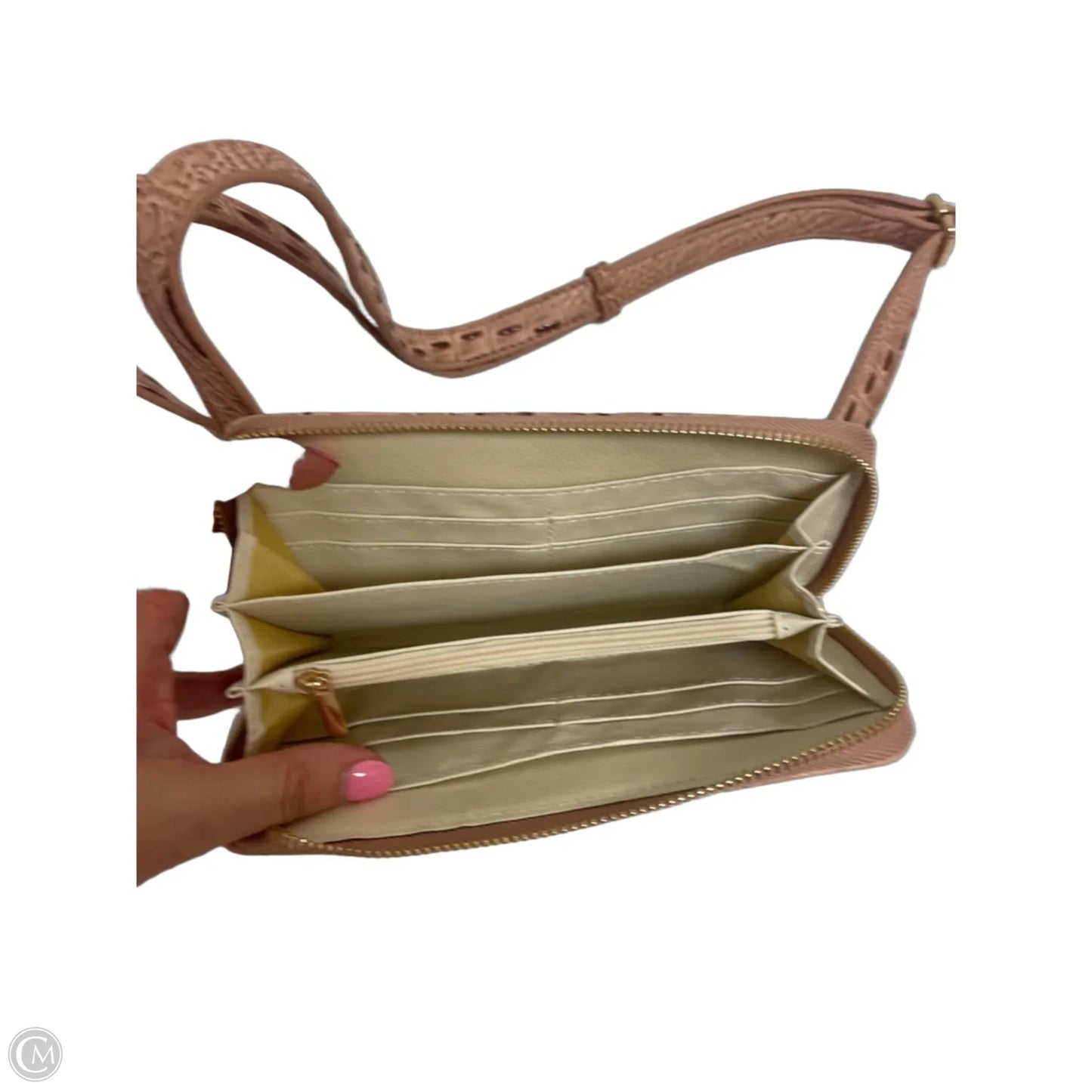 Crossbody By Clothes Mentor, Size: Small
