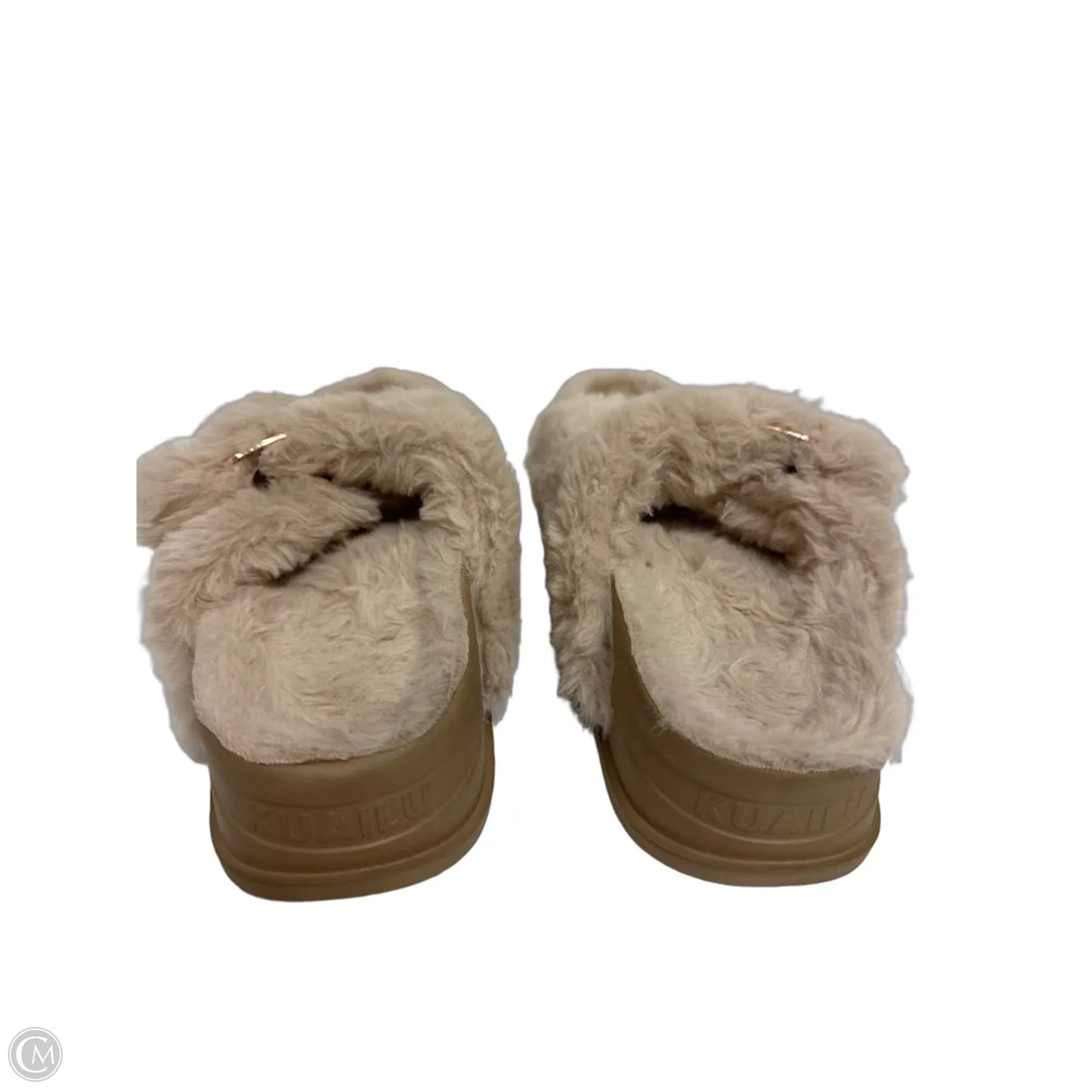 Sandals Flats By Clothes Mentor In Cream, Size: 7