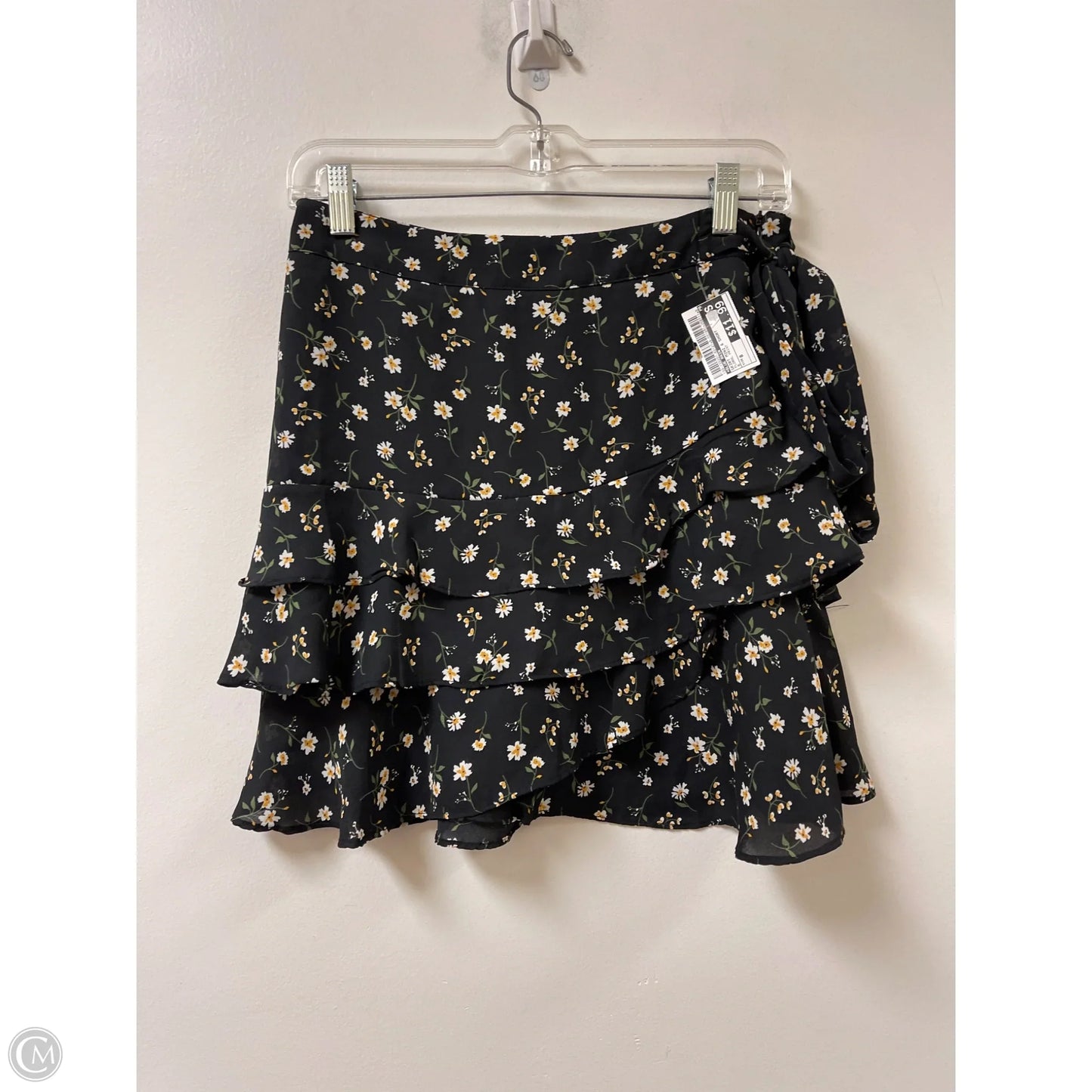 Skirt Mini & Short By Blue Rain In Floral Print, Size: 8