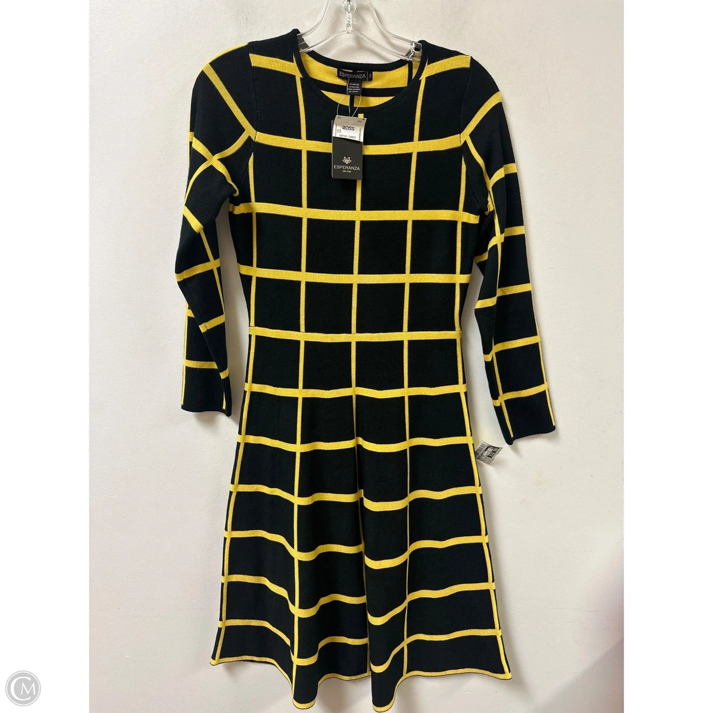 Dress Casual Short By Clothes Mentor In Black & Yellow, Size: S