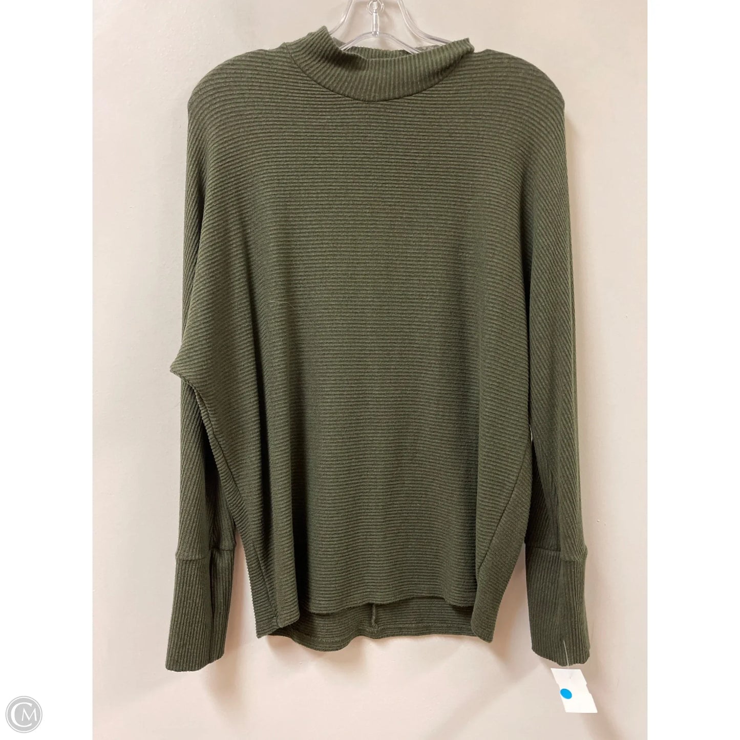 Top Long Sleeve By Clothes Mentor In Green, Size: M