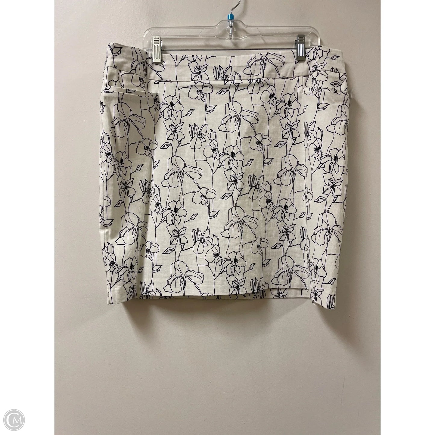 Skort By Chicos In Floral Print, Size: 14