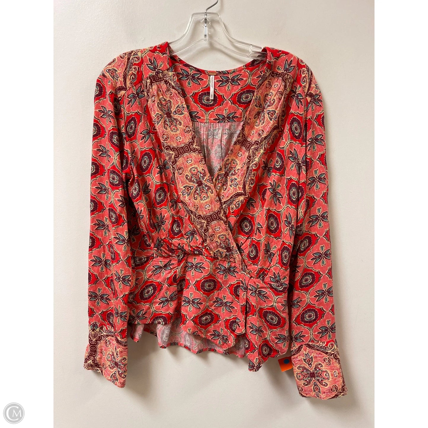 Top Long Sleeve By Free People In Pink & Red, Size: M