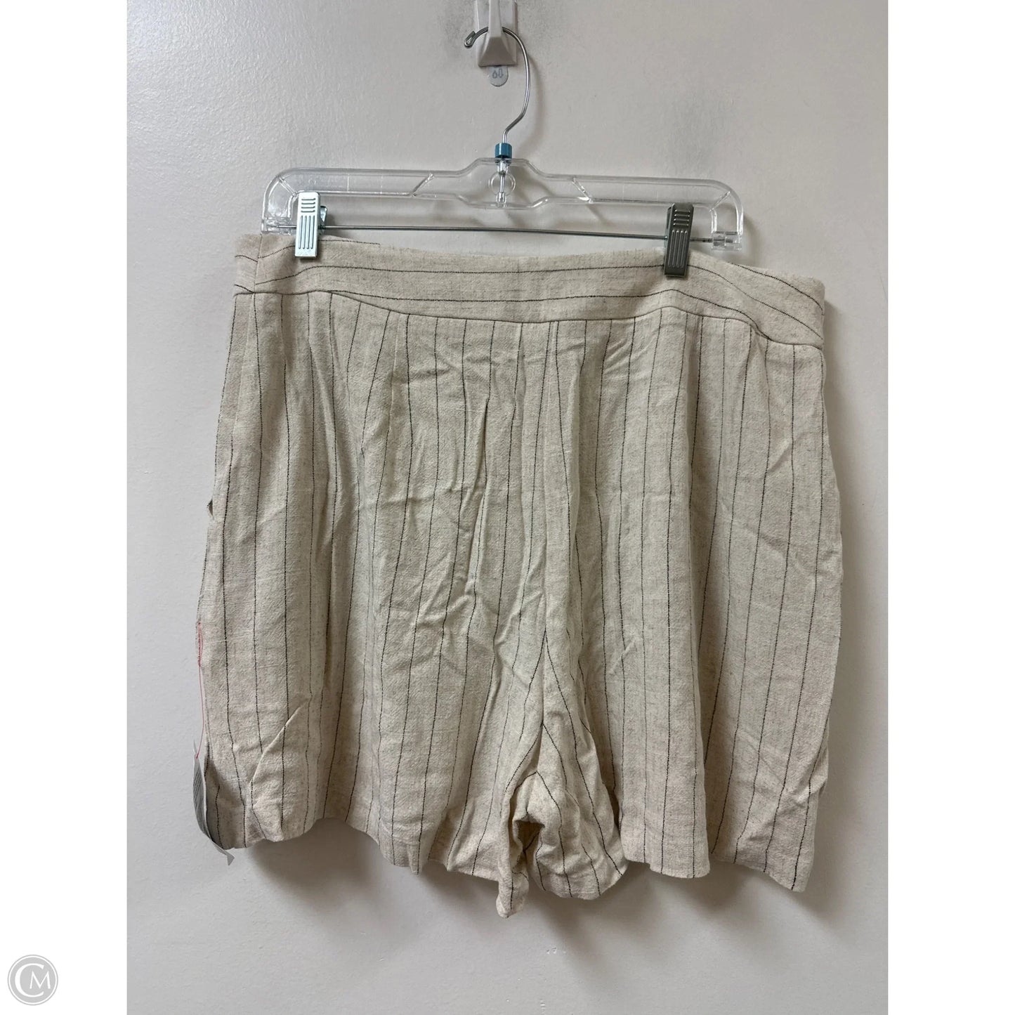 Shorts By Asos In Cream, Size: 10