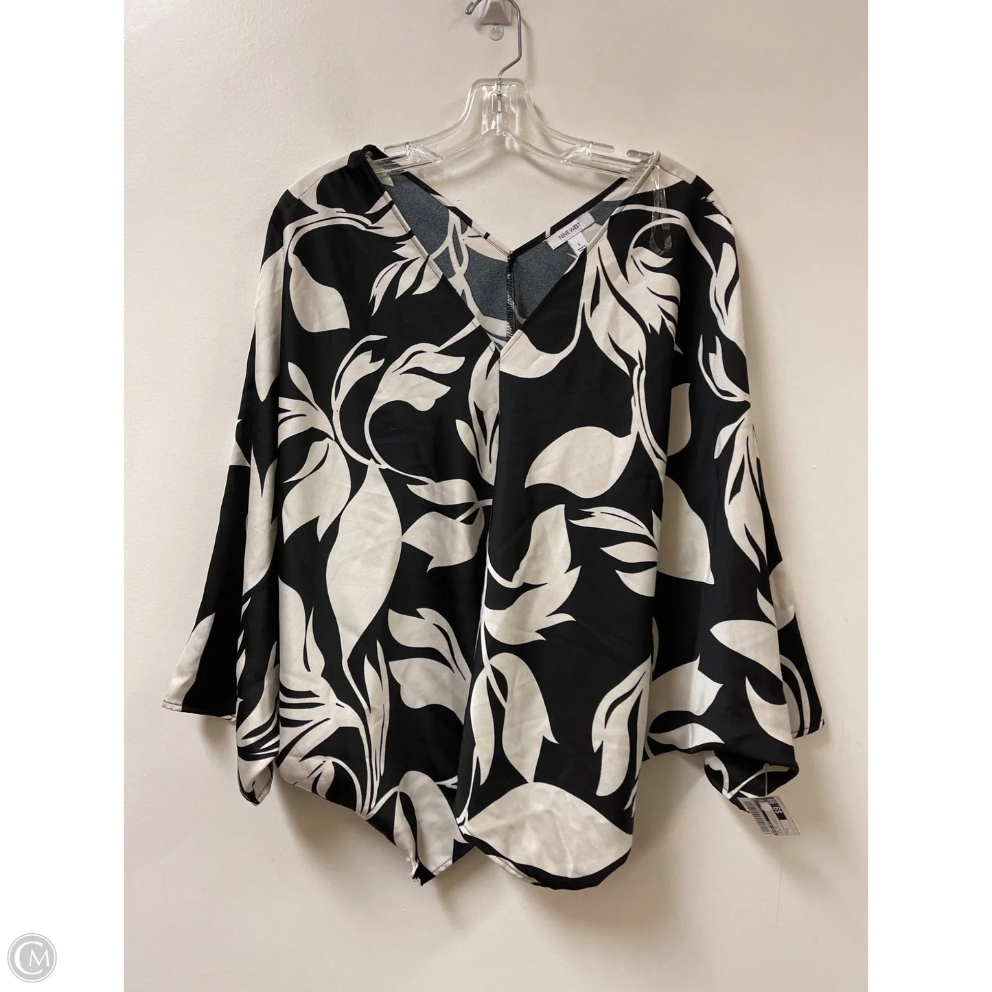 Top Short Sleeve By Nine West In Black & White, Size: L