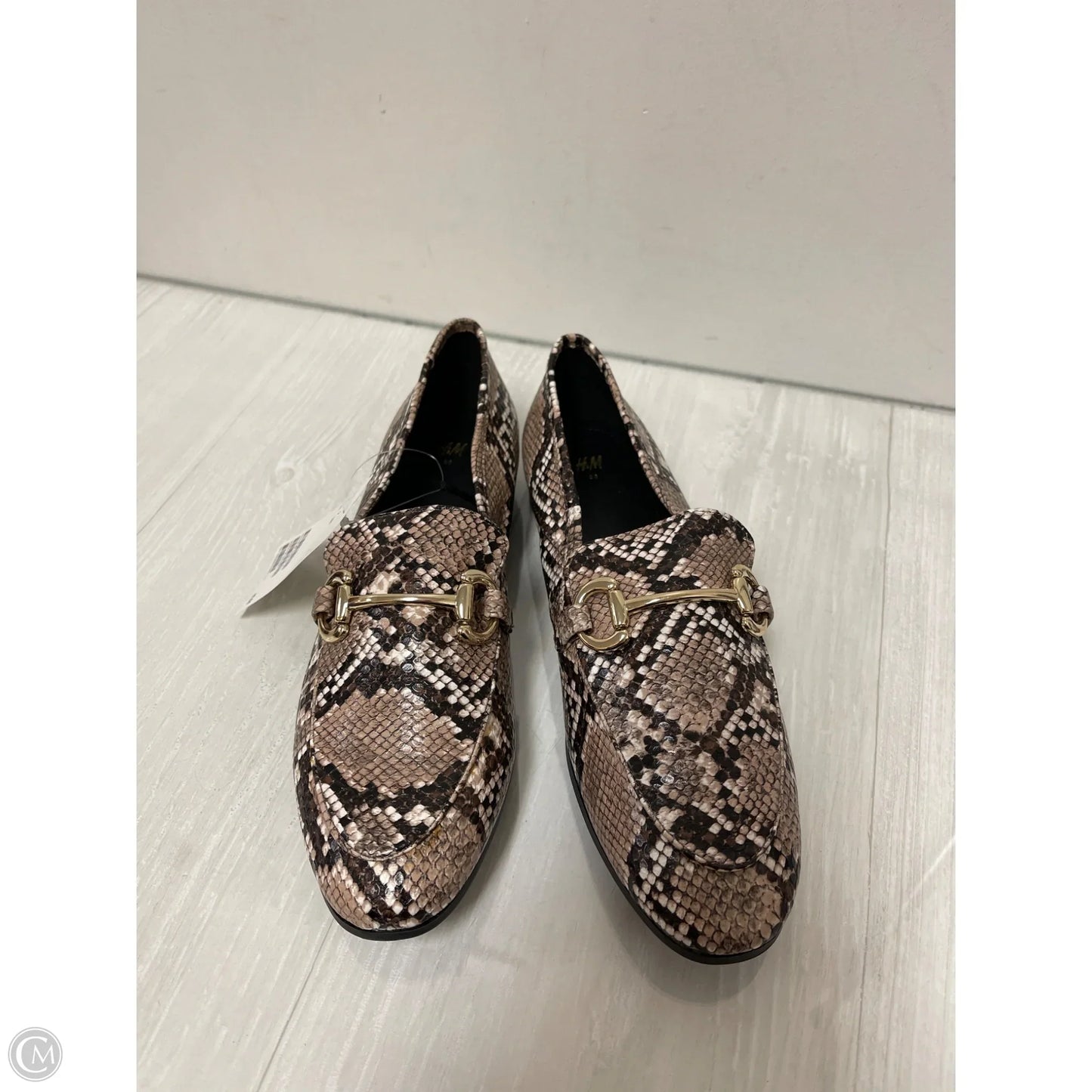 Shoes Flats By H&m In Snakeskin Print, Size: 7