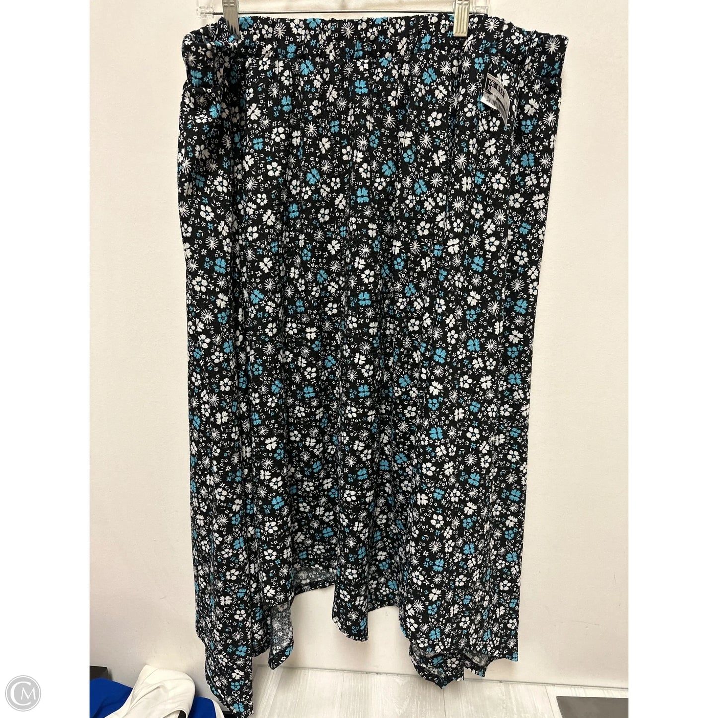 Skirt Maxi By Cato In Floral Print, Size: 26