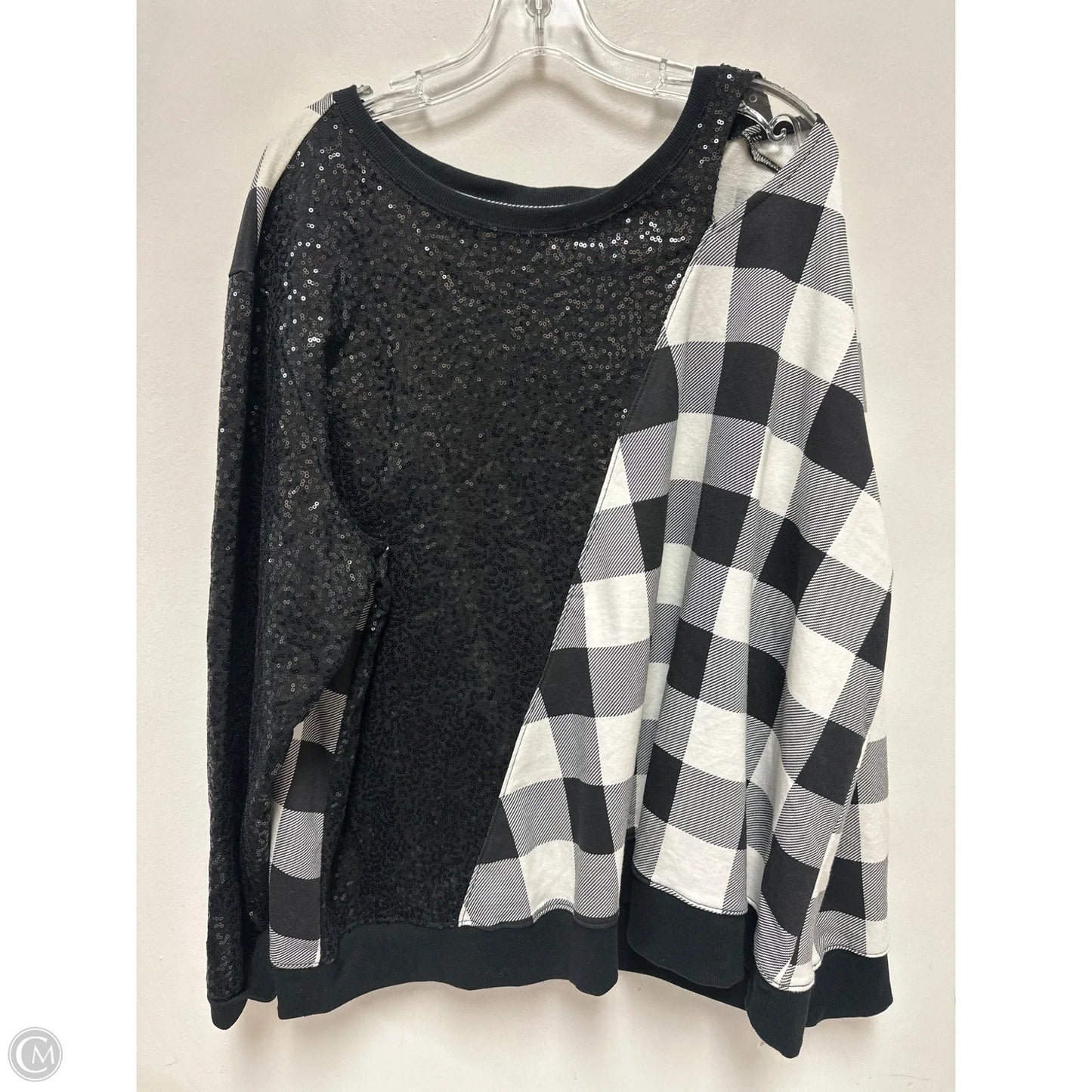 Top Long Sleeve By Cato In Black & White, Size: 4x