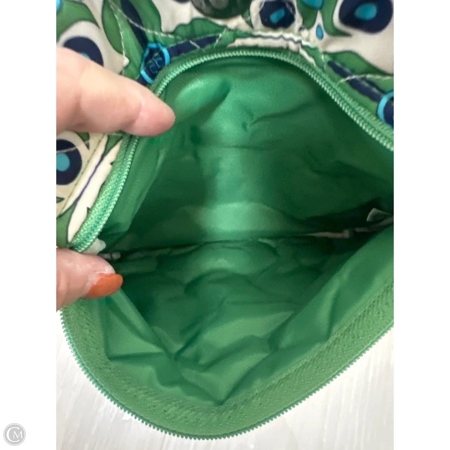 Wristlet By Clothes Mentor, Size: Medium