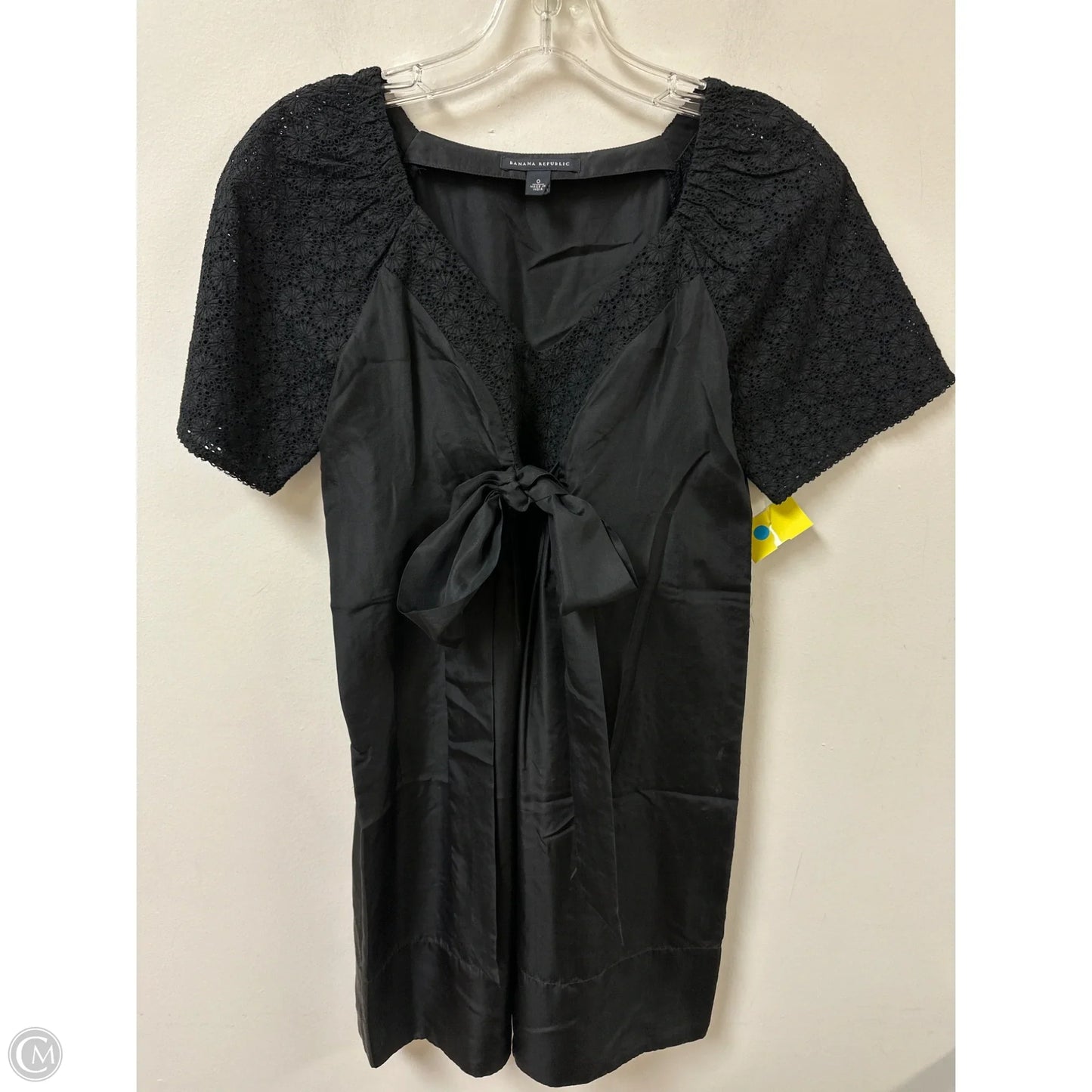 Dress Casual Short By Banana Republic In Black, Size: Xs