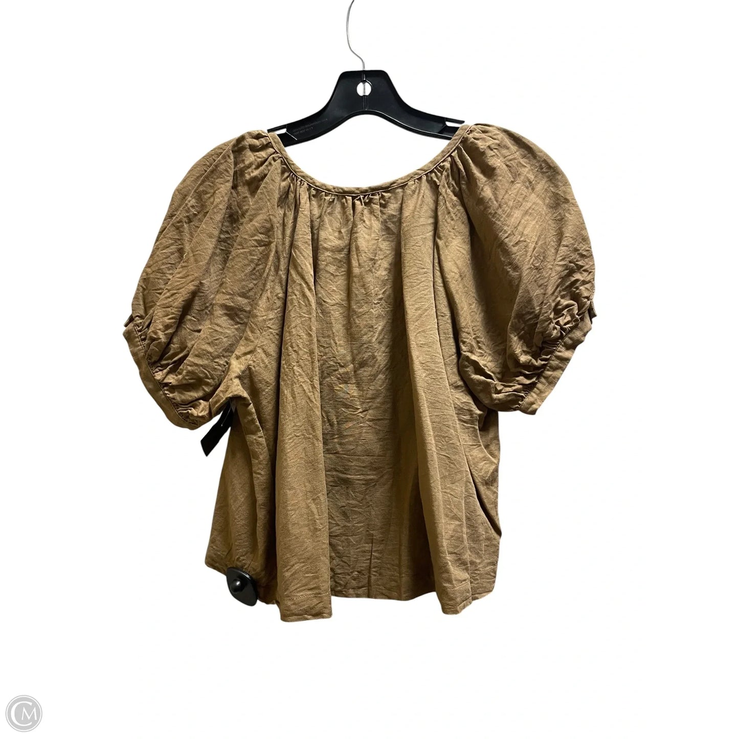 Top Short Sleeve By Tuckernuck In Brown, Size: S
