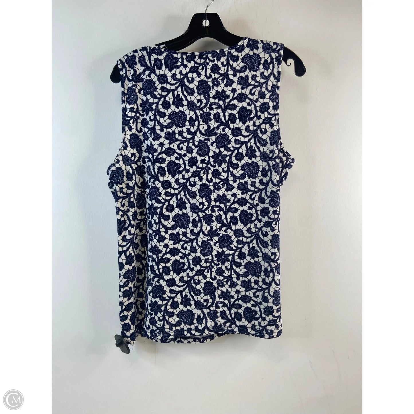 Top Sleeveless By Croft And Barrow In Blue & White, Size: M