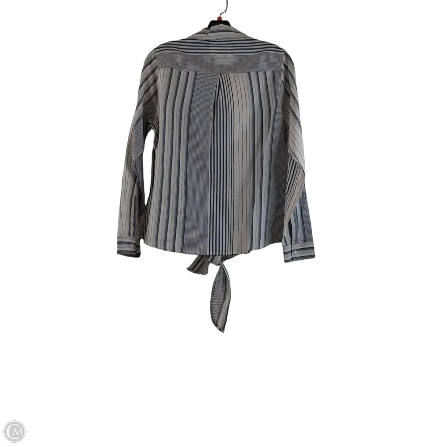 Top Long Sleeve By Clothes Mentor In Striped Pattern, Size: S