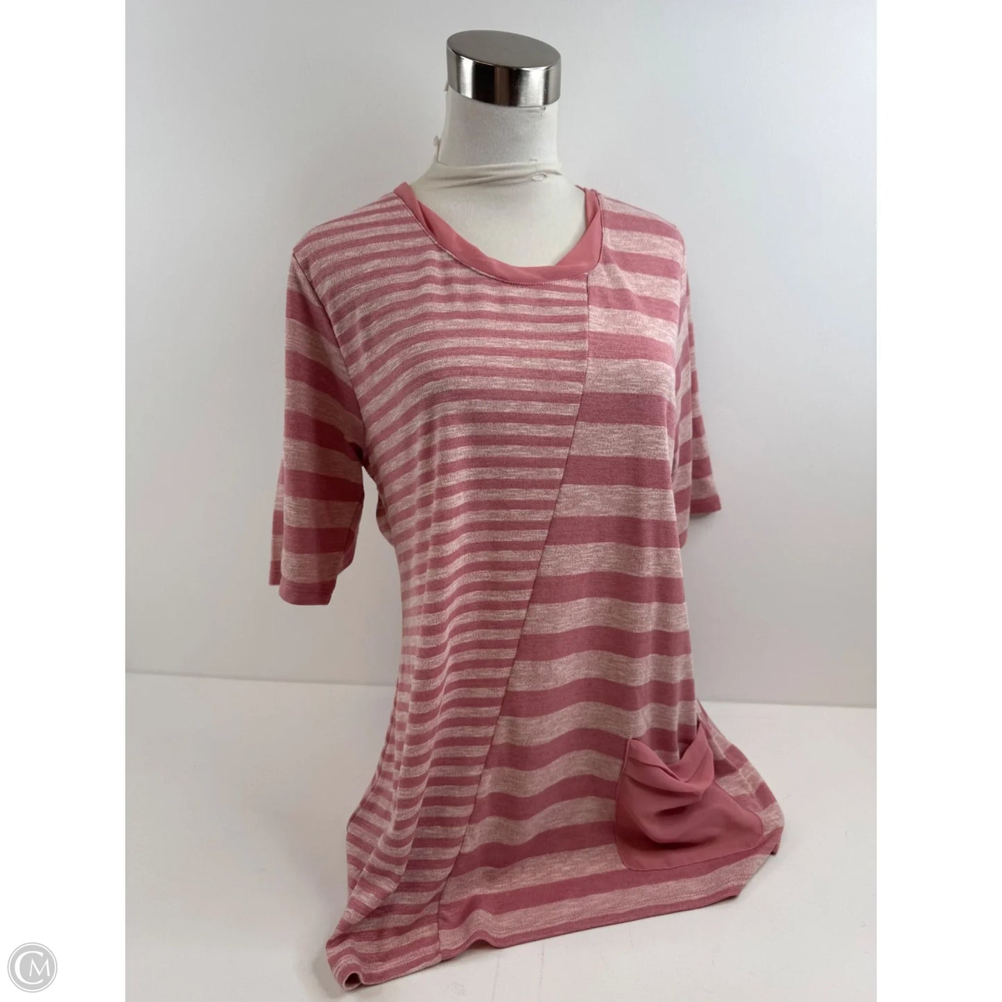 Top Short Sleeve By Logo In Pink, Size: L