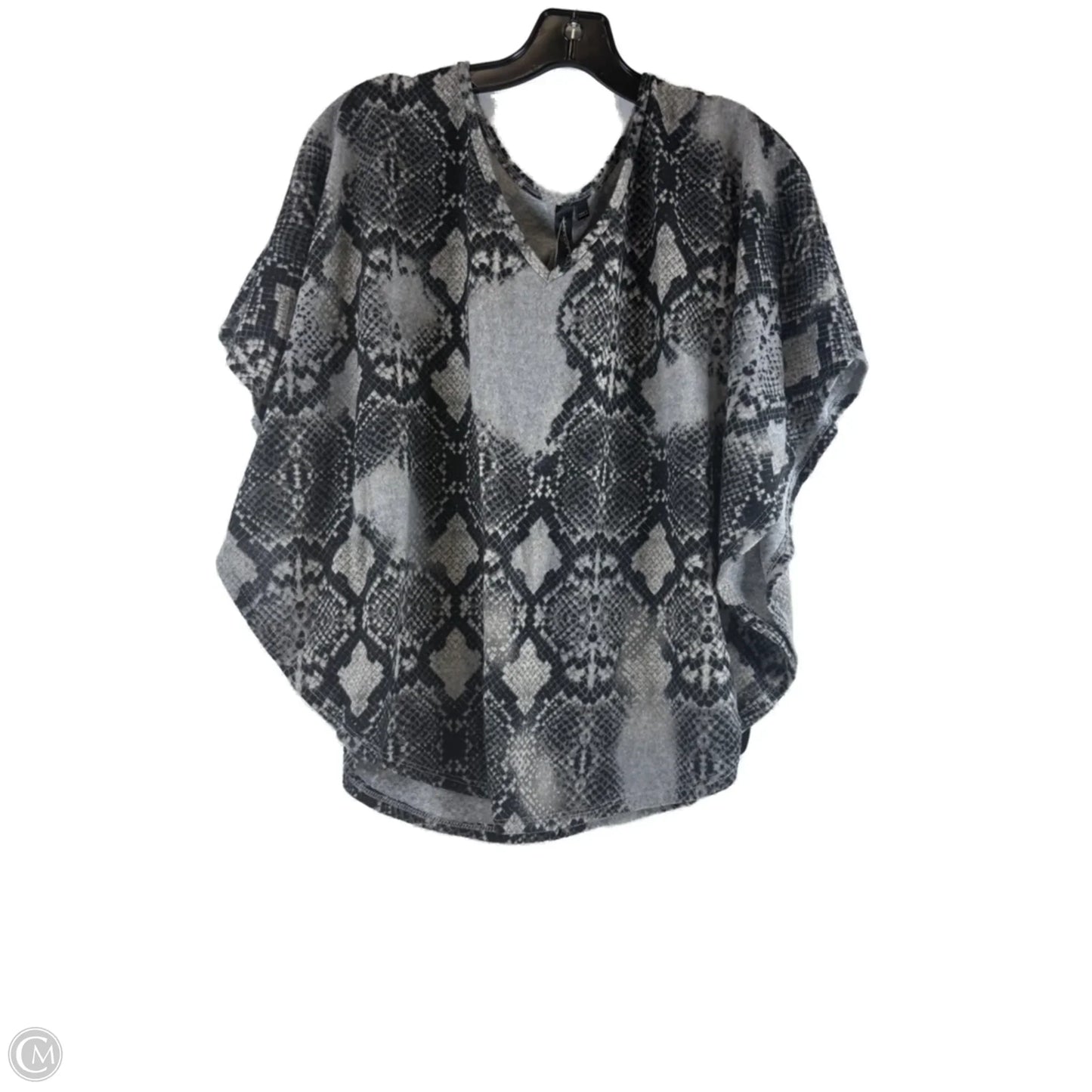 Top Short Sleeve By Isabella Rodriguez In Animal Print, Size: S