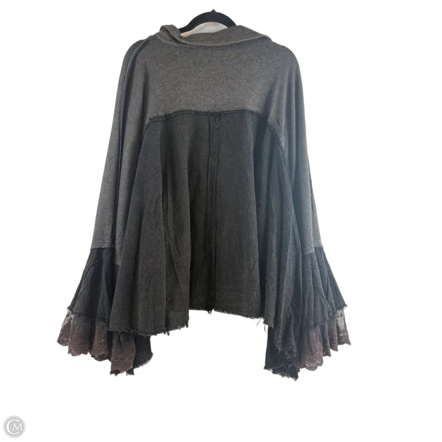 Top Short Sleeve By Oli & Hali In Black & Grey, Size: M