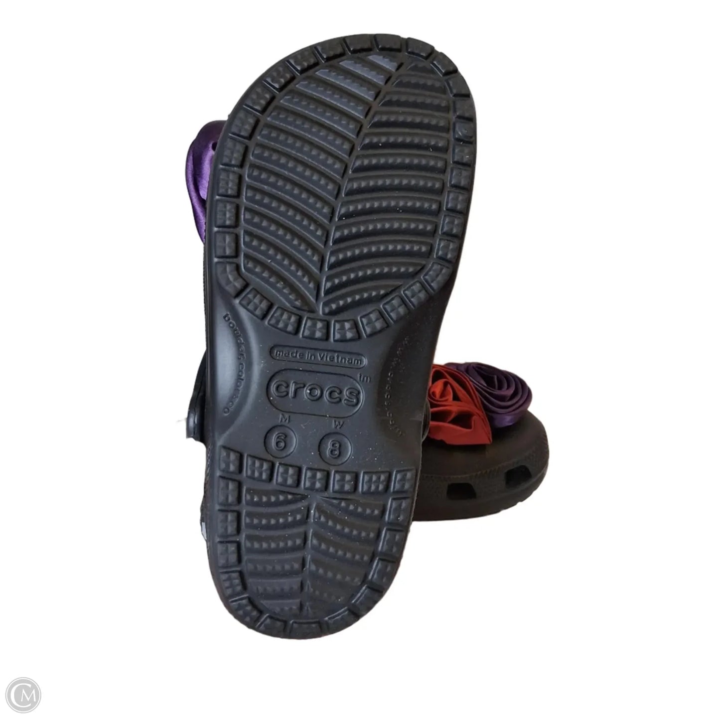 Shoes Flats By Crocs In Black, Size: 8