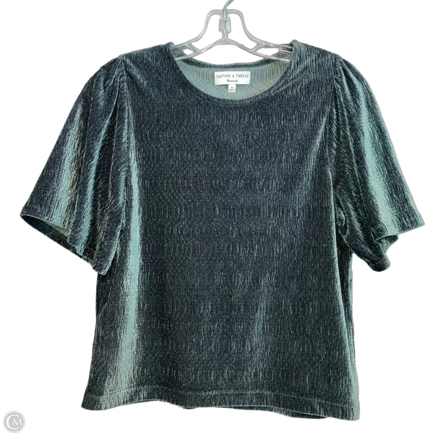 Top Short Sleeve By Texture & Thread In Green, Size: Xs
