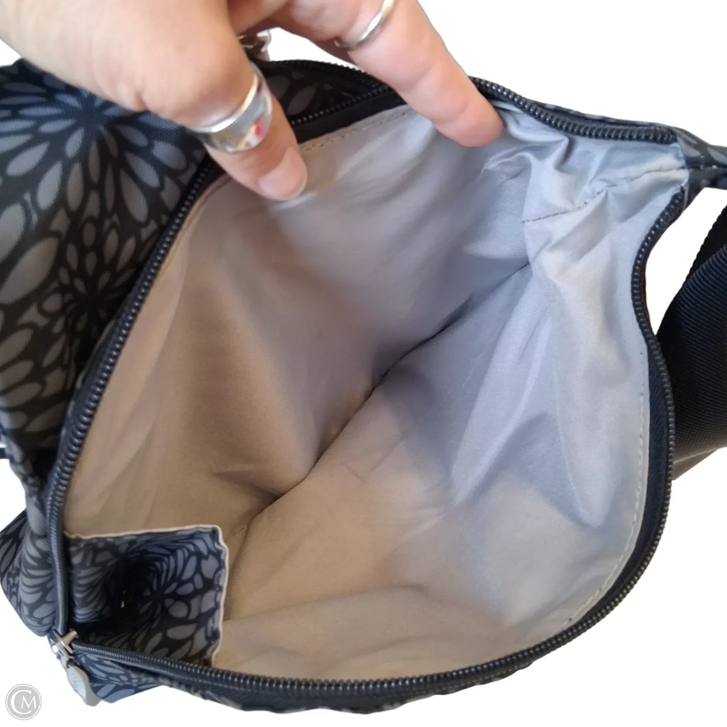 Crossbody By Baggallini, Size: Medium