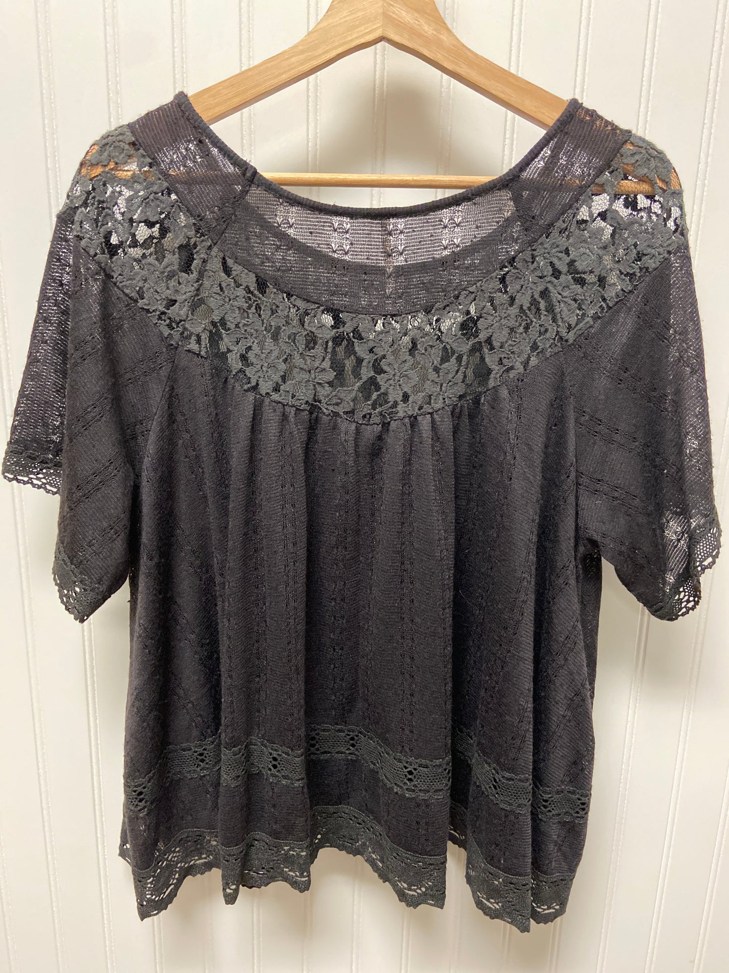 Top Short Sleeve By Free People  Size: M